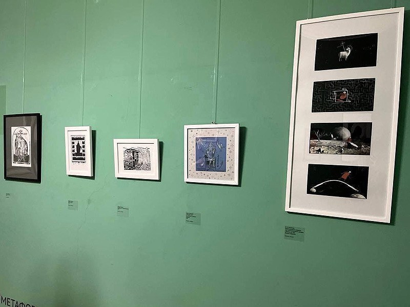 Проект «После Иконы» представили художники: Мария Чудина, Алёна Михайлова, Вера Алина, Екатерина Белякова, Анна Акимова, Александр Семергей, Максим Дёмин, Светлана Чепрова/Фотон, Елена Феризба, Ольга Бровко-Семёнова, Мария Щербакова.