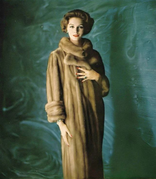 Одна из самых красивых моделей XX века. Arutiun Karadzhaian — your guide in Saint-Petersburg and the Faberge Museum