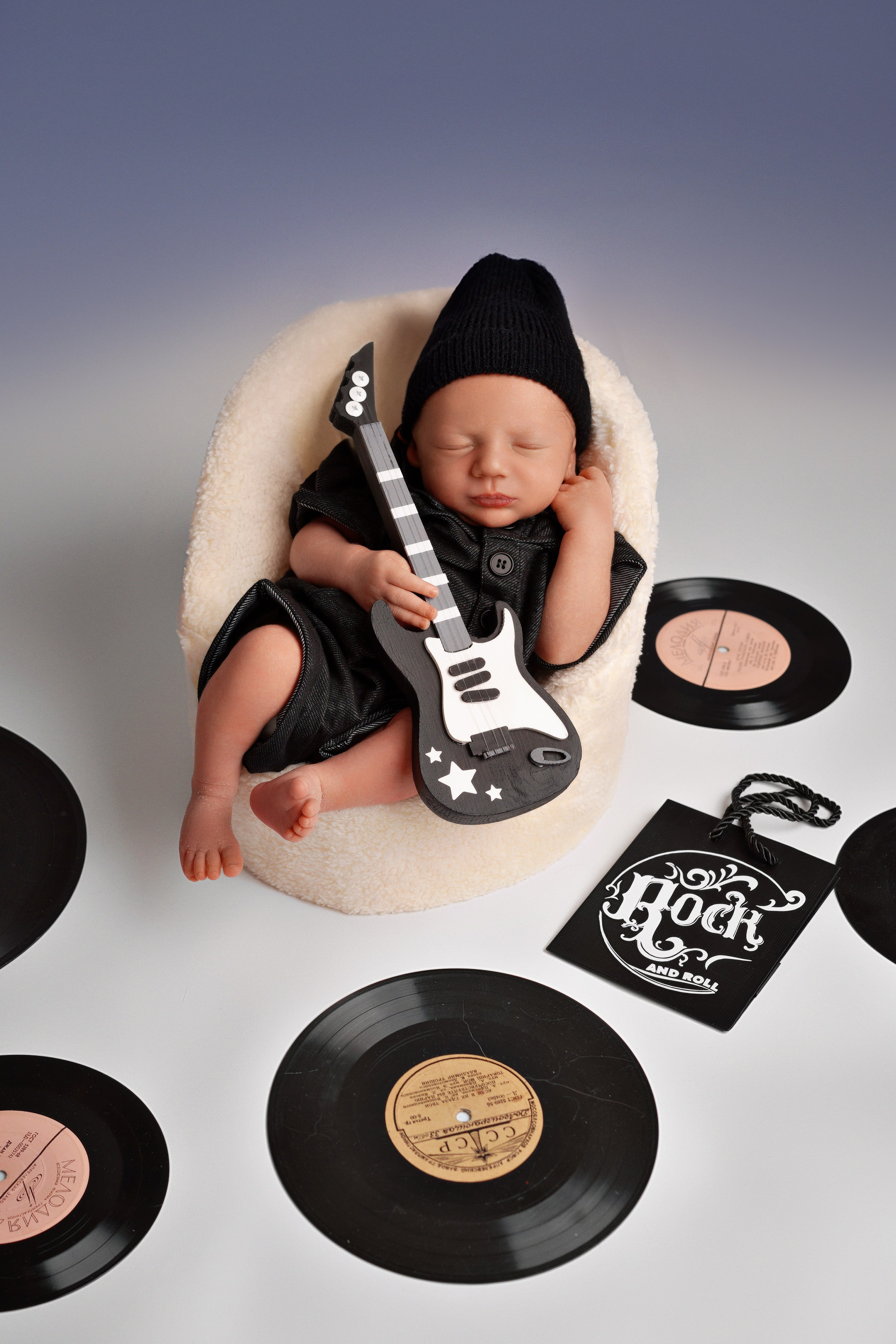 Новорожденные. Классика. Фотограф новорожденных беременных в Тюмени Ткачук Татьяна