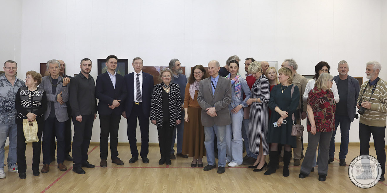 Открылась выставка «МАРХИ рисует» 2023. Главная