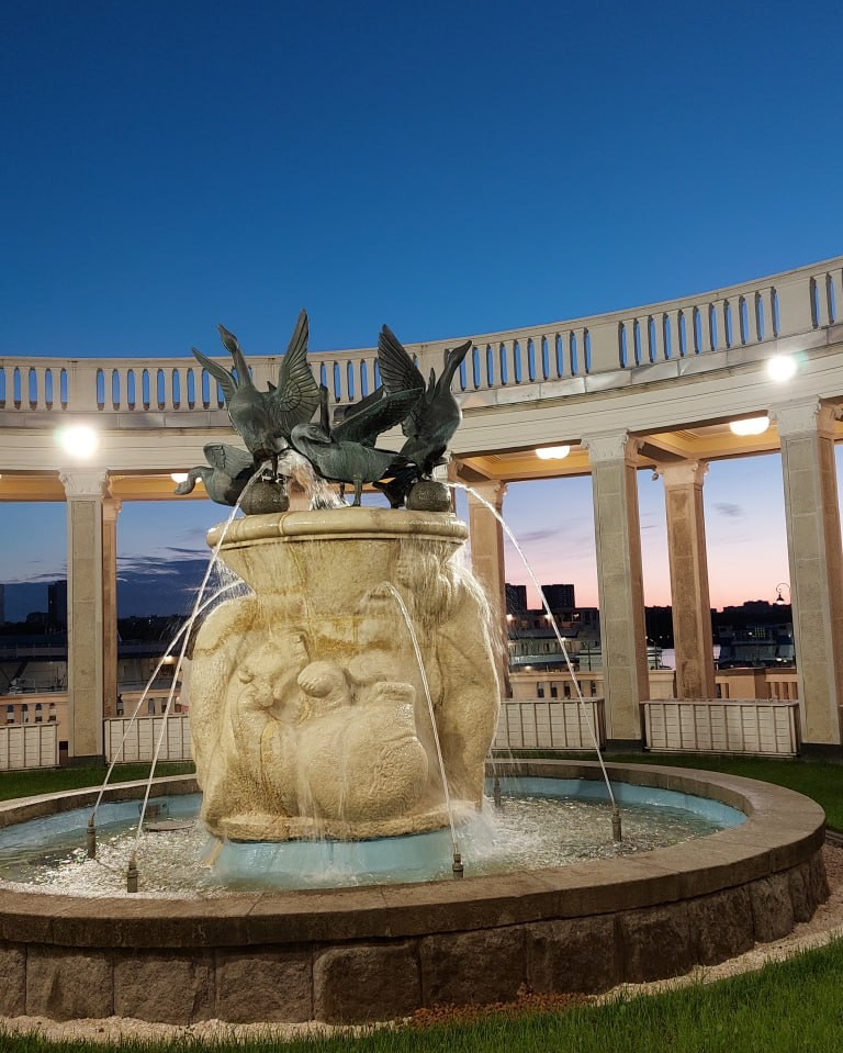 Татьяна Барлас  - аттестованный экскурсовод по Москве. П&П — Полезное с Приятным. Фотоэкскурсии — Москва на память. Экскурсовод и фотограф в Москве. Увези столицу в своём альбоме!