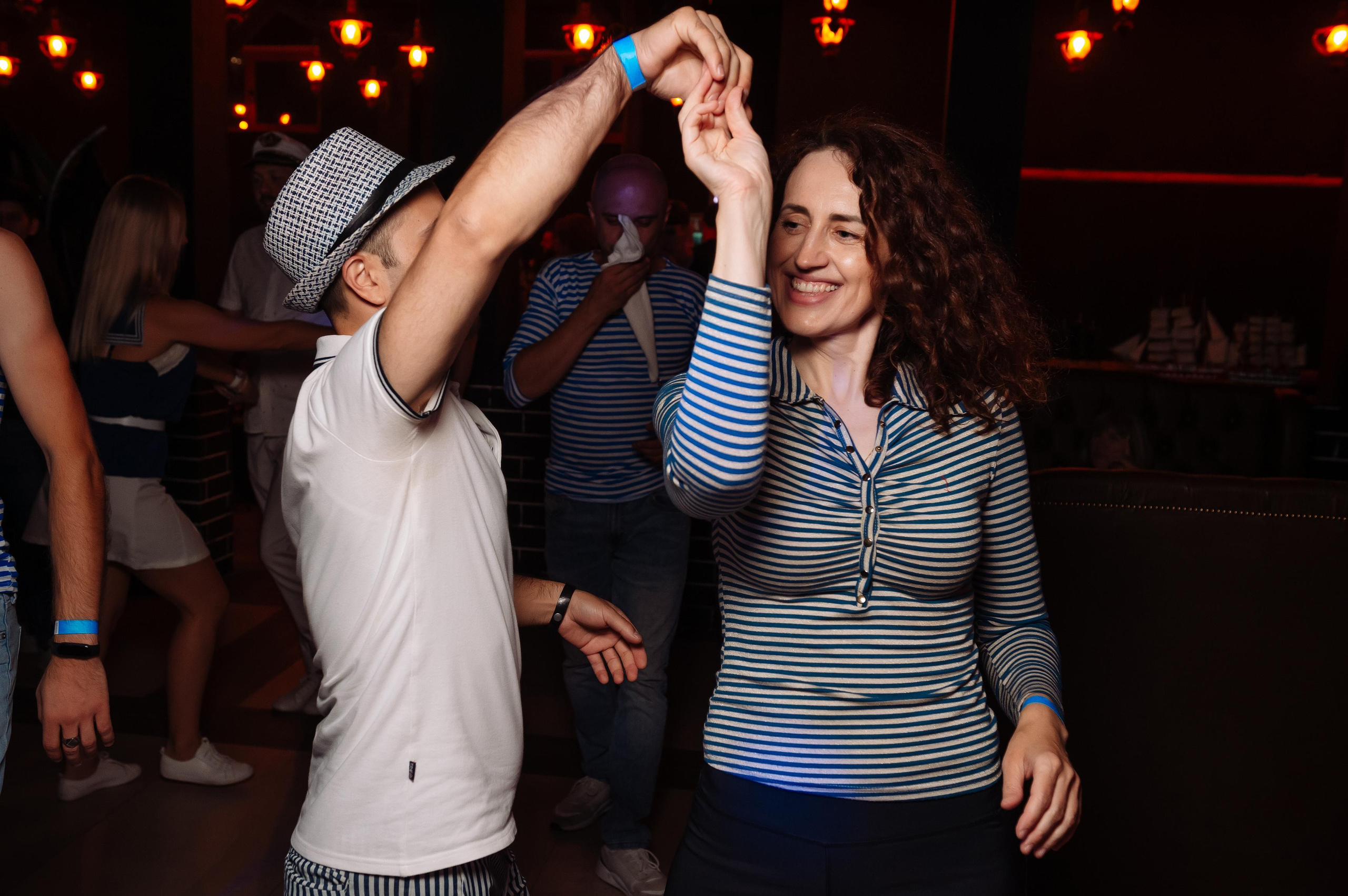 Школа социальных танцев Casa Latina. Репортажный и свадебный фотограф в Курске Борис Захарчук