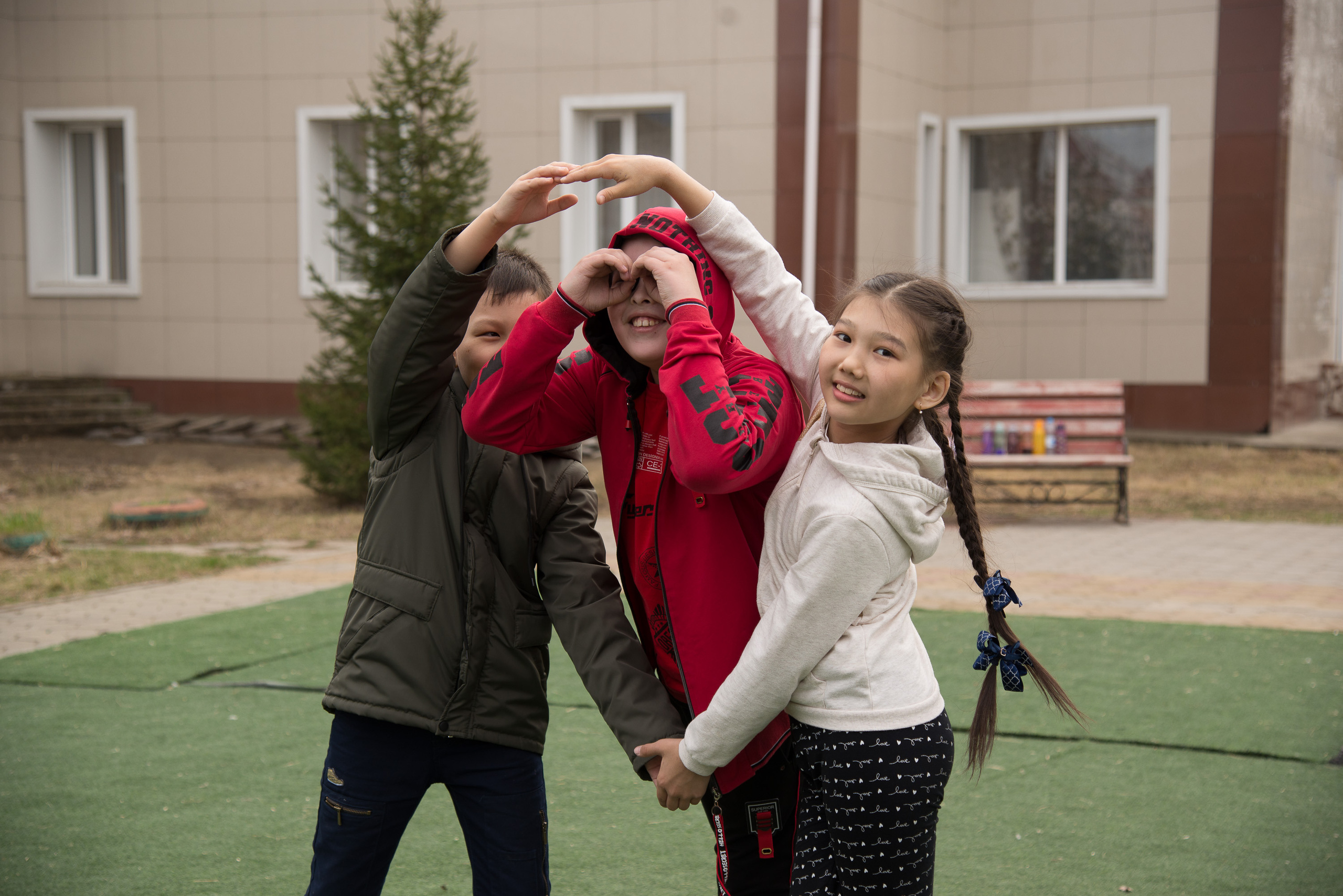 Фотосессия "Один день в начальной школе". Детский и школьный фотограф в Костанае Рабига Сейткенова