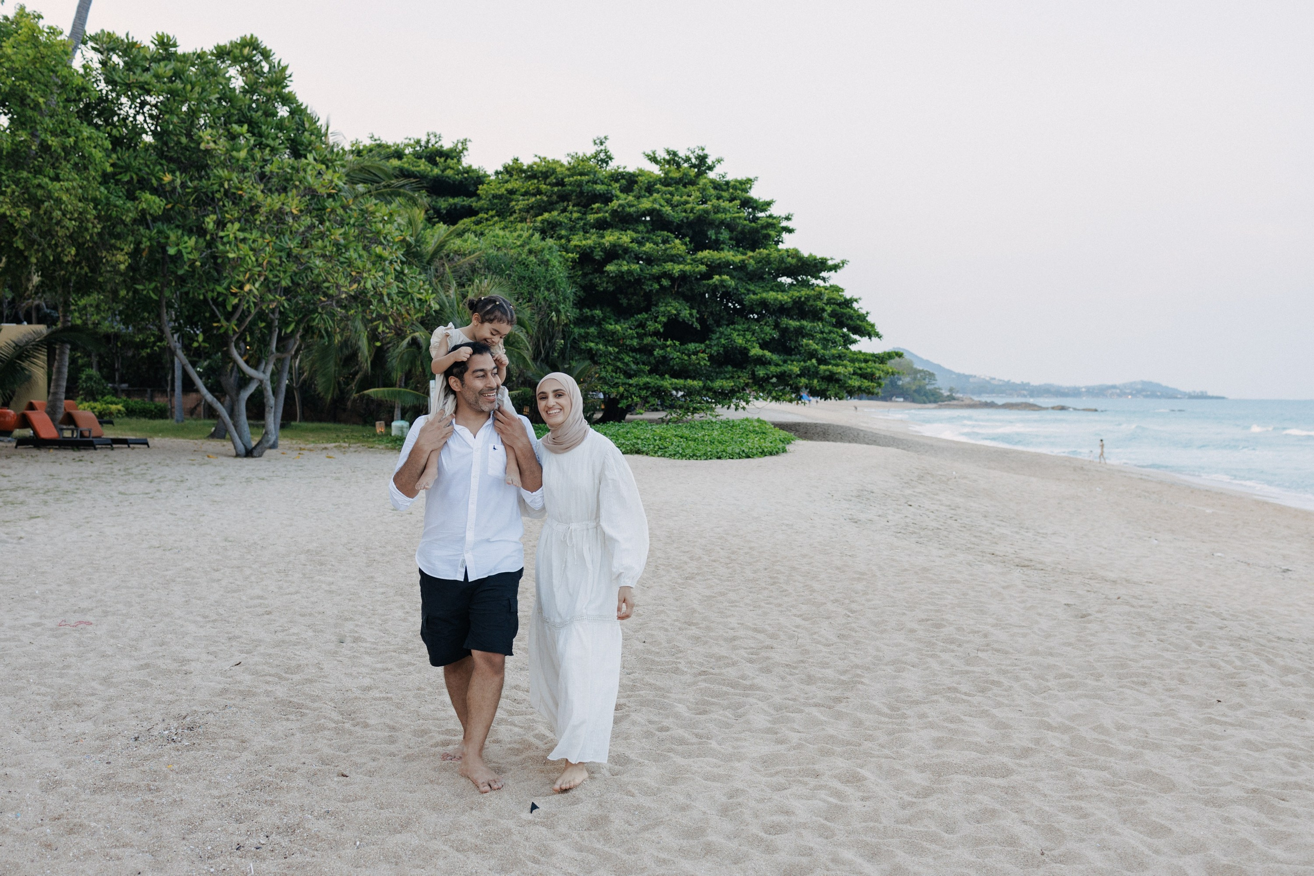 Family photoshoots in Bangkok, Thailand. Fedor Lemeshko — Destination Wedding and Family Lifestyle photographer