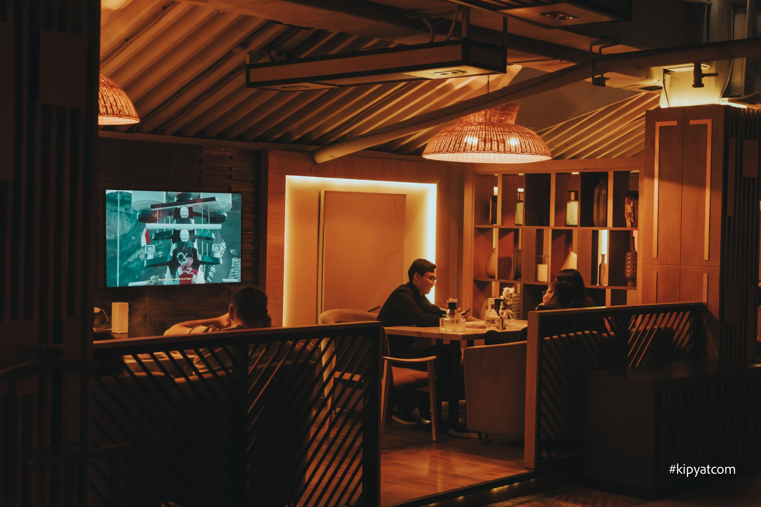 МЯТА Premium на Кабанбай батыра 5. Астана Кипятком