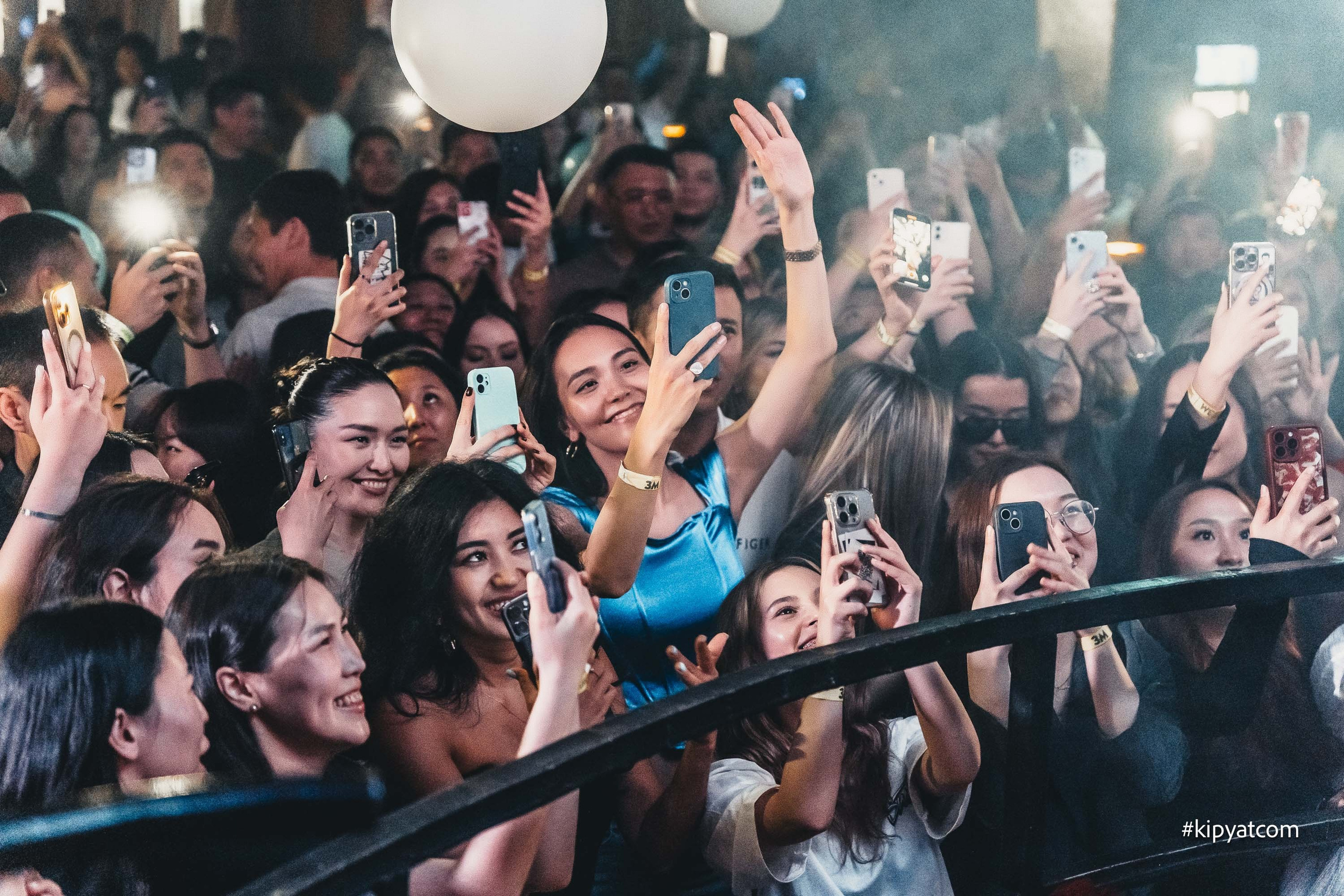 Забери меня. Астана Кипятком