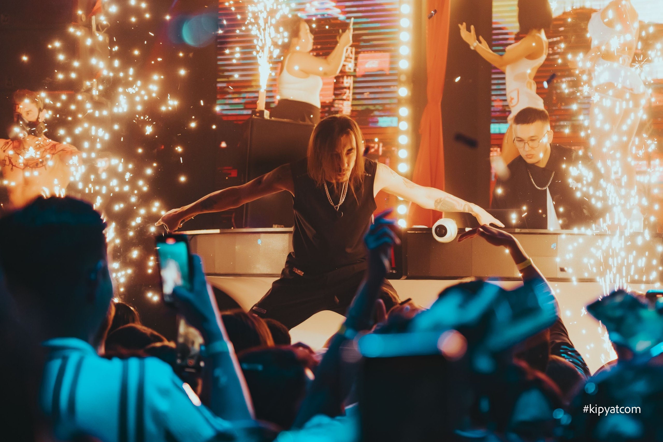 IVI. Астана Кипятком