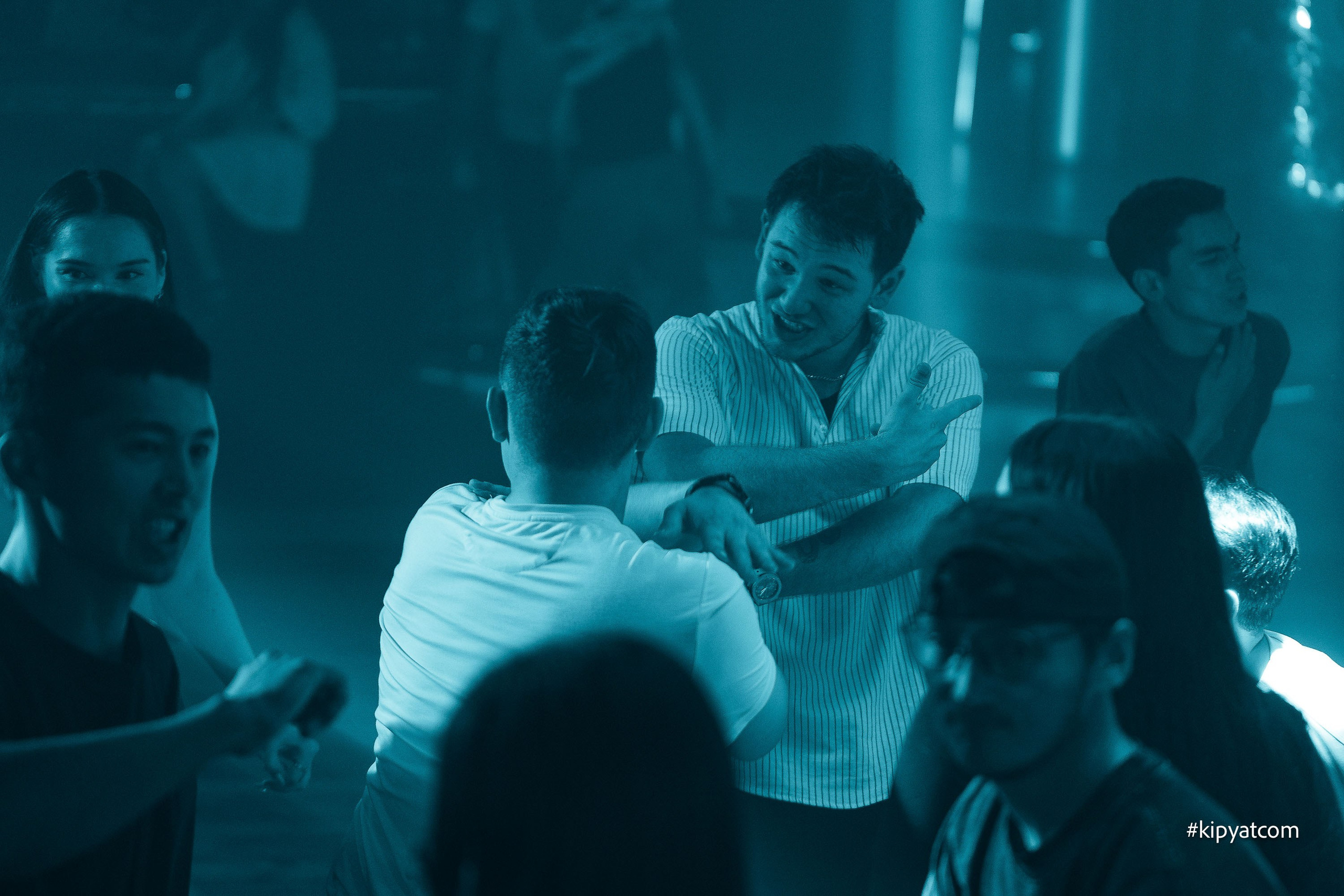 Amazon. Астана Кипятком