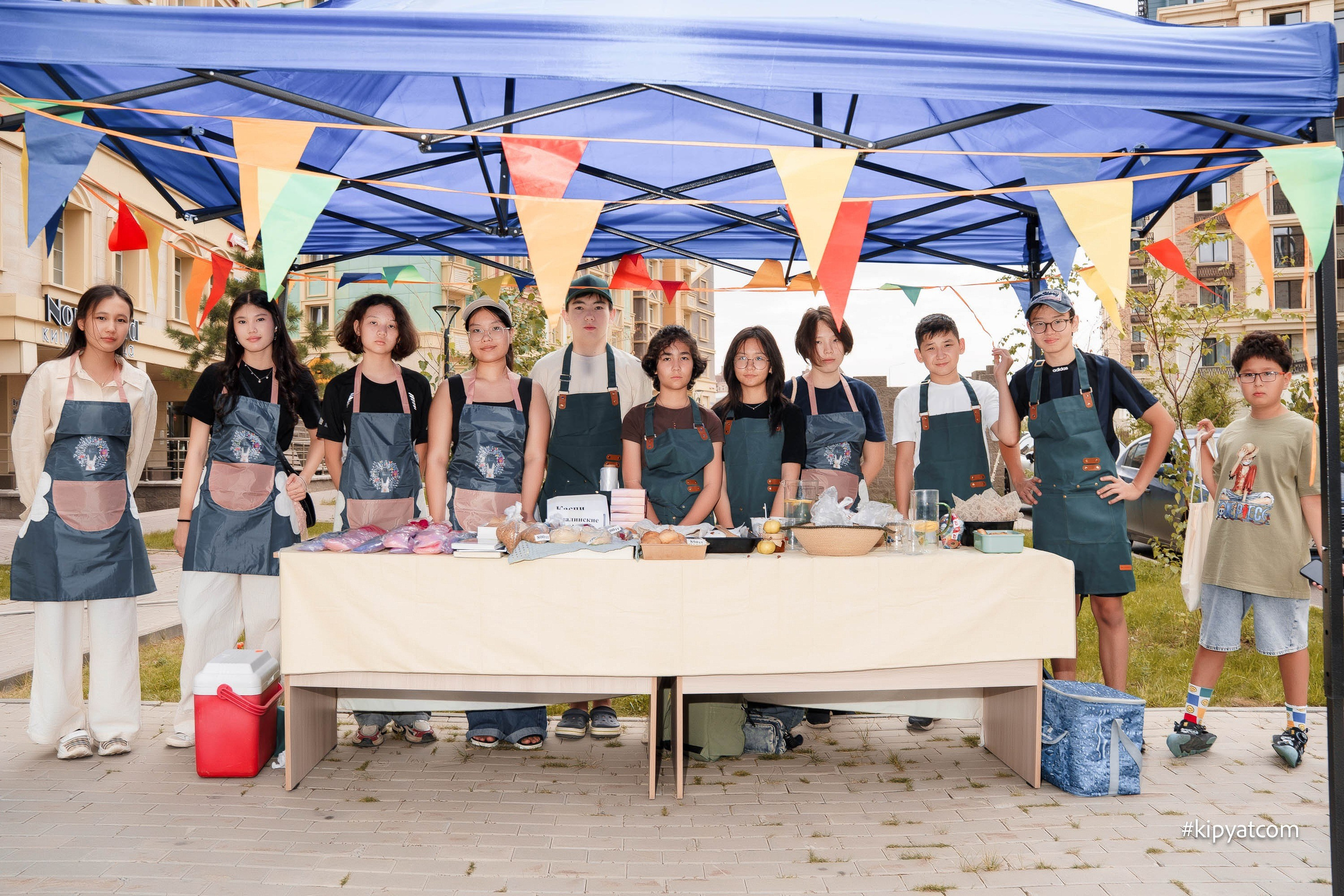 Bala Store от Daryndy Bala на Тыныбаева. Астана Кипятком