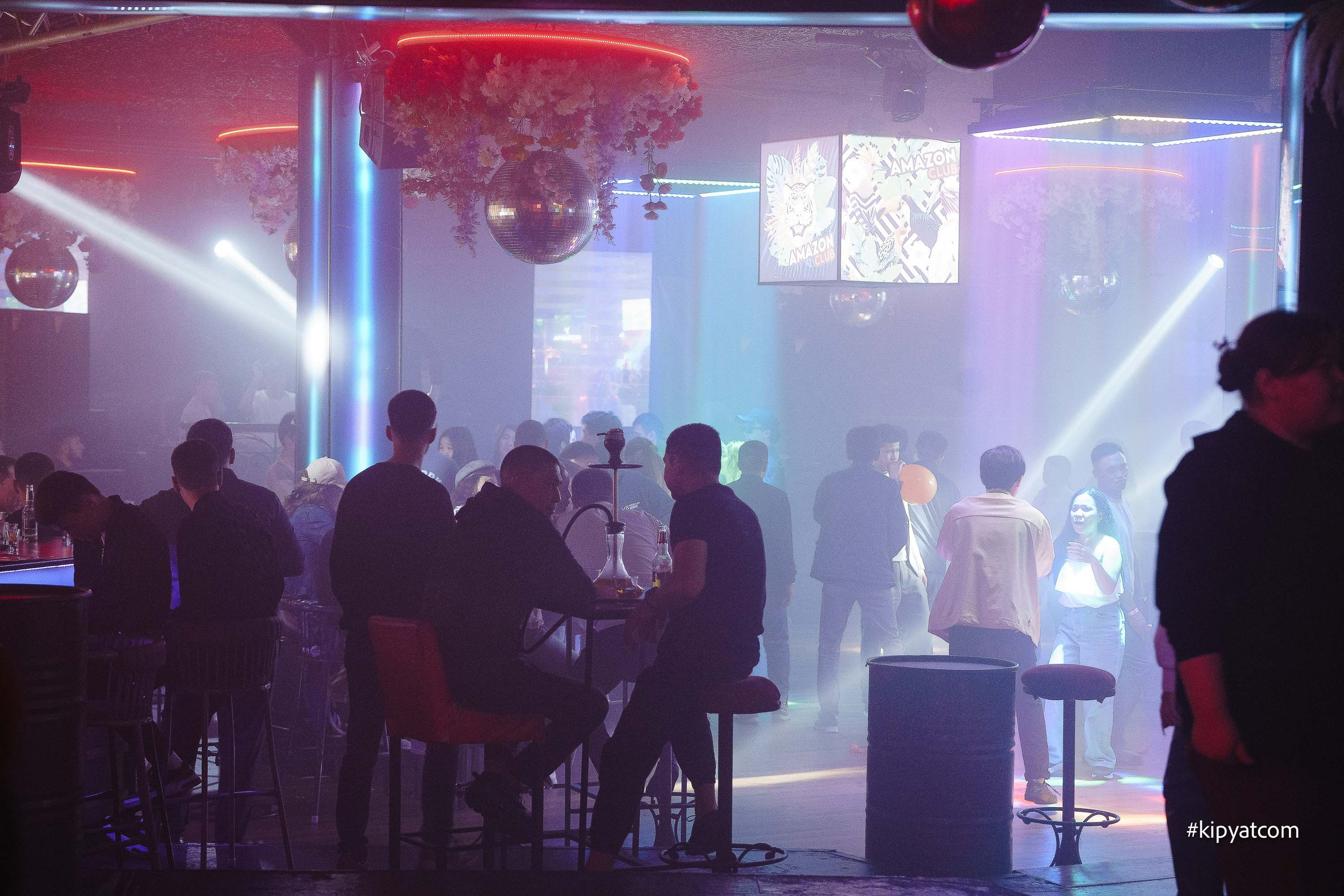 Amazon. Астана Кипятком