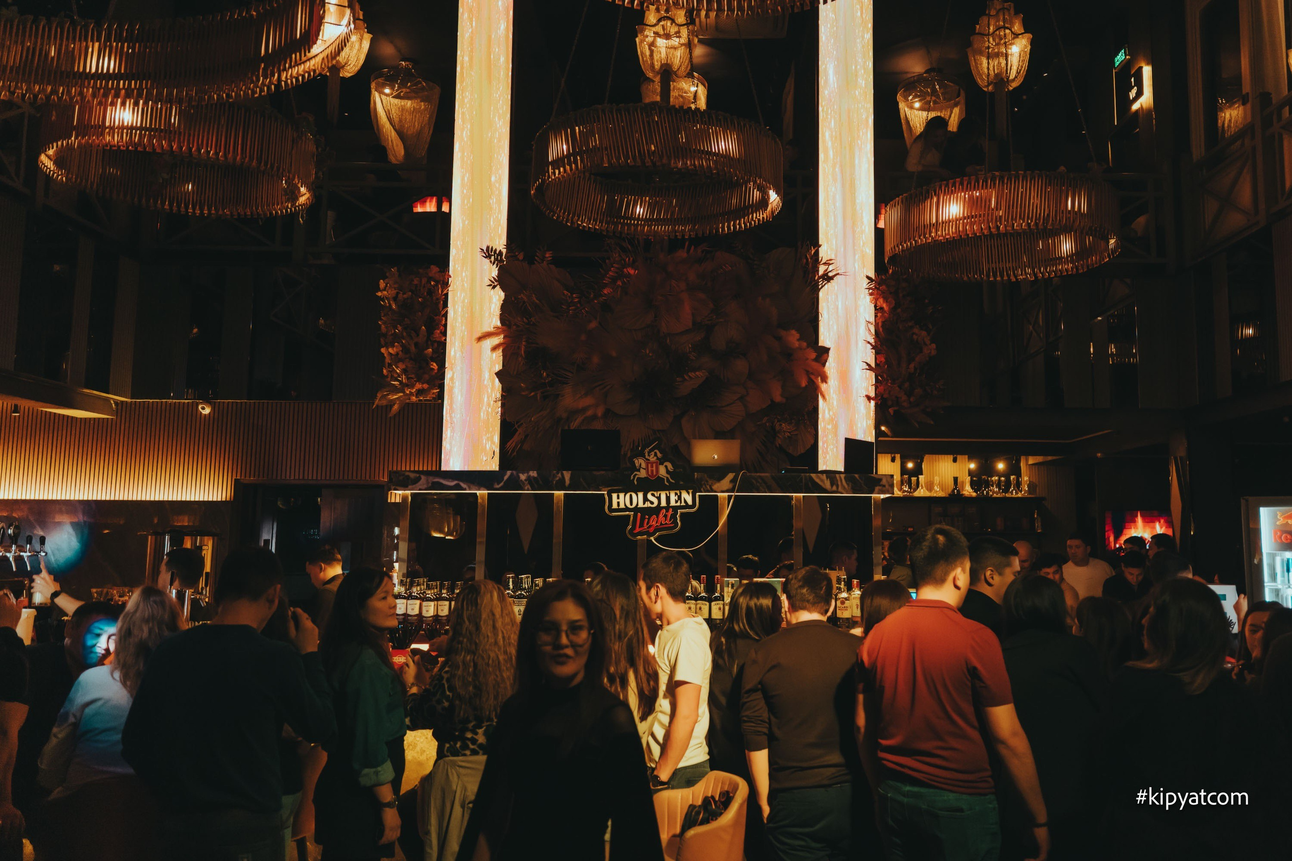 Панаехали на Туране. Астана Кипятком