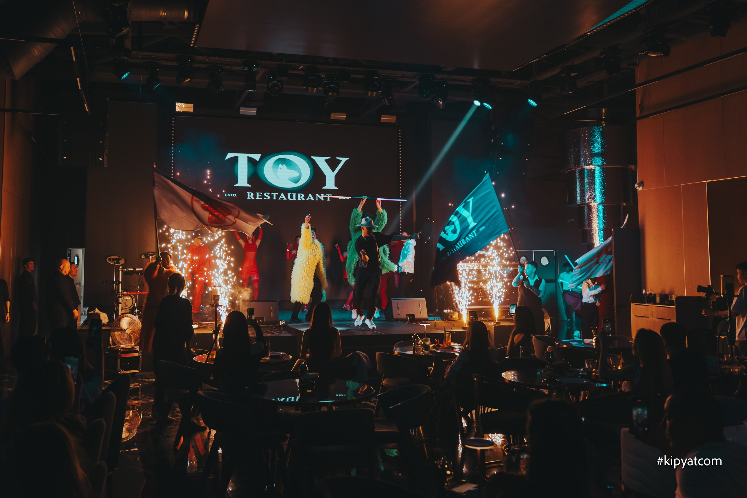 TOY. Астана Кипятком