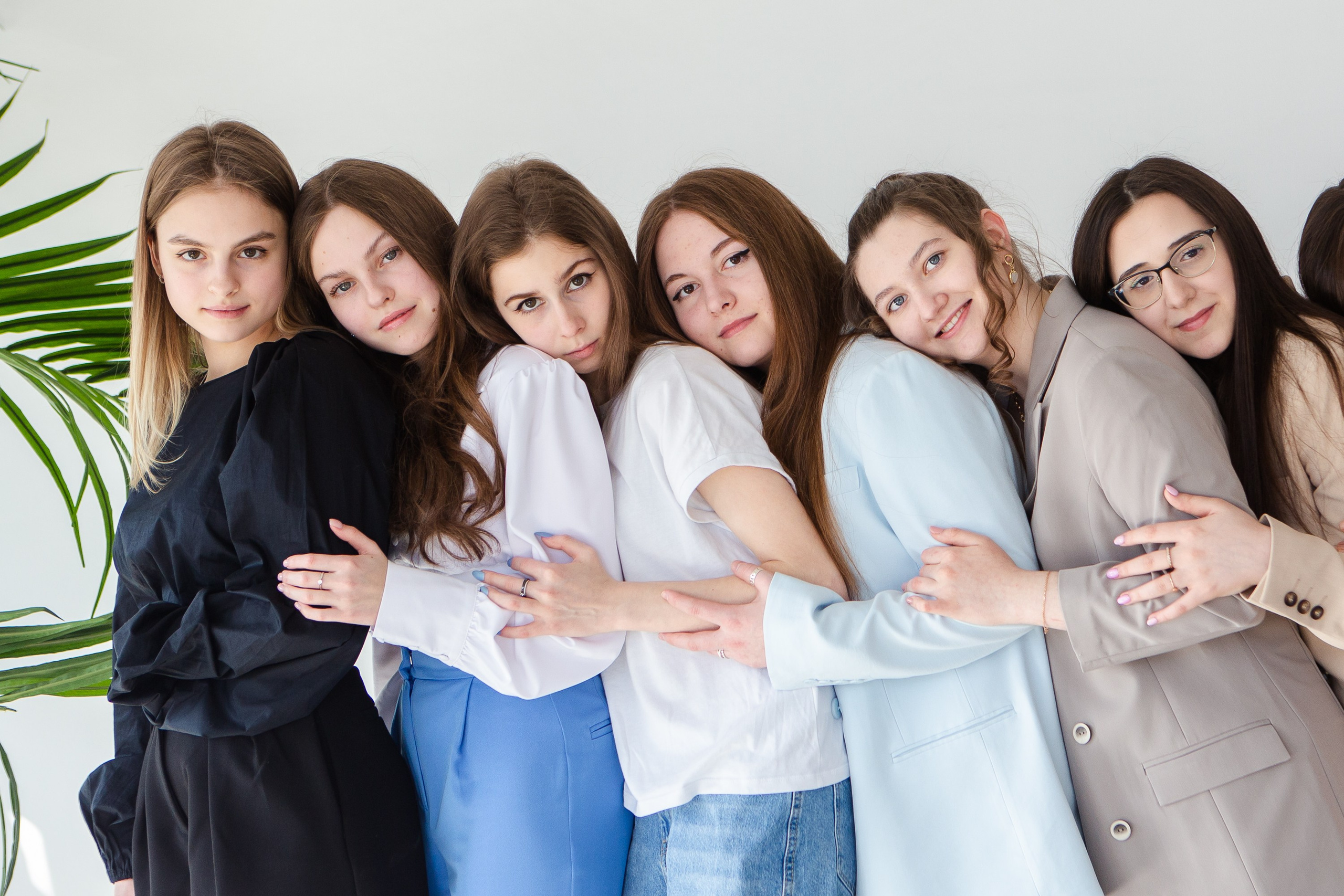 Фотосессия выпускного класса в студии. Фотограф Маруся Молодец Москва