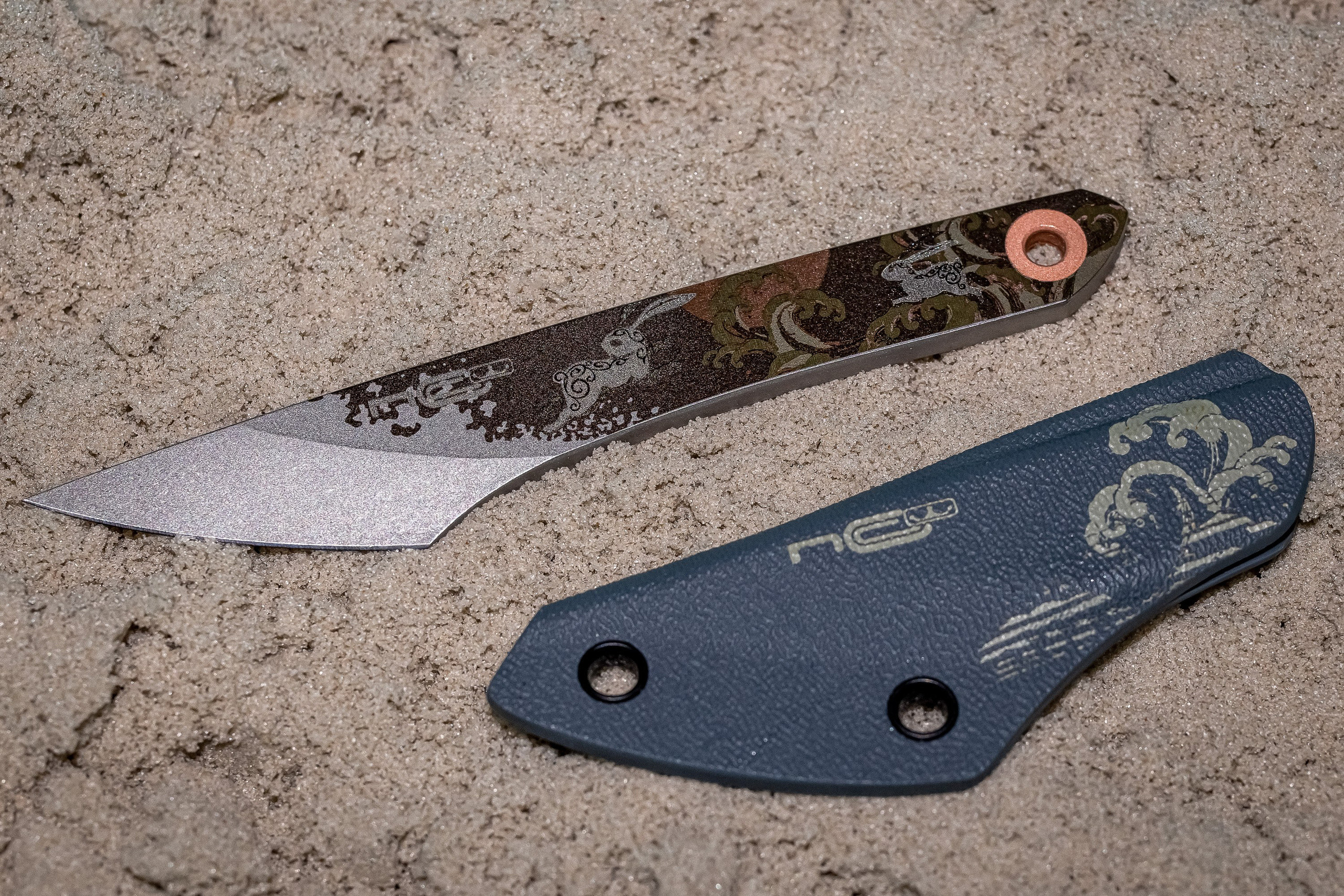 Маленький ножик для мужчины. Фотограф Алексей Ка…