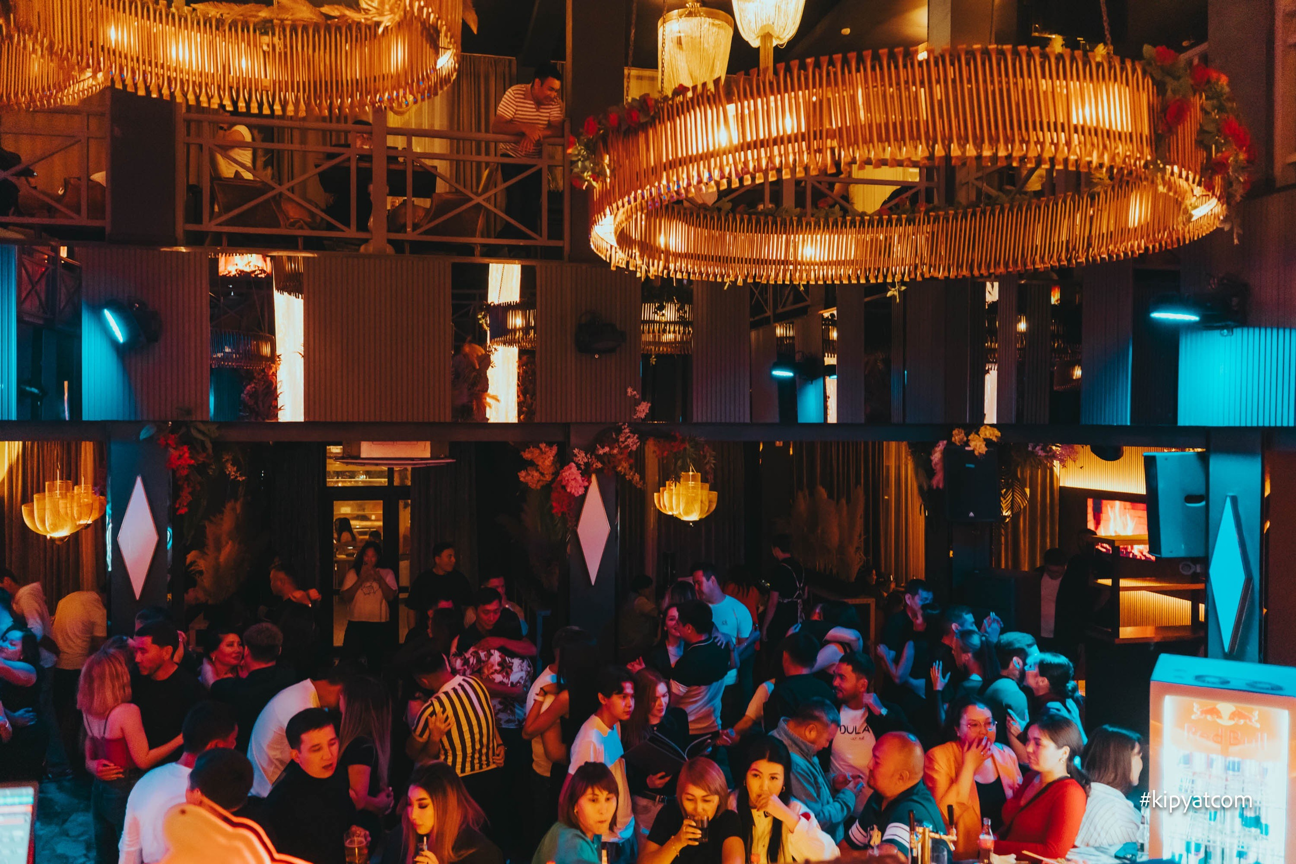 Панаехали на Туране. Астана Кипятком