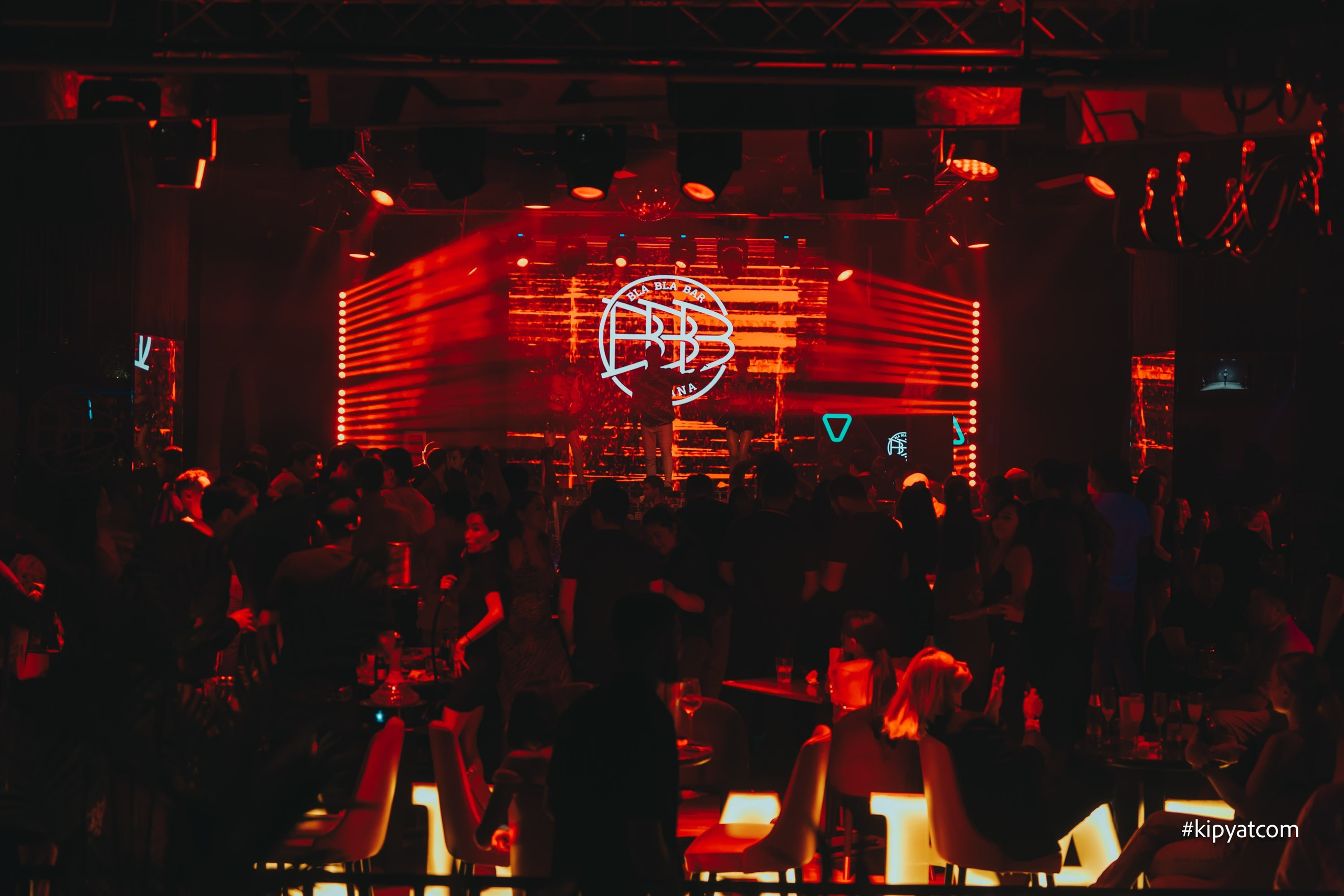 Bla Bla Bar. Астана Кипятком