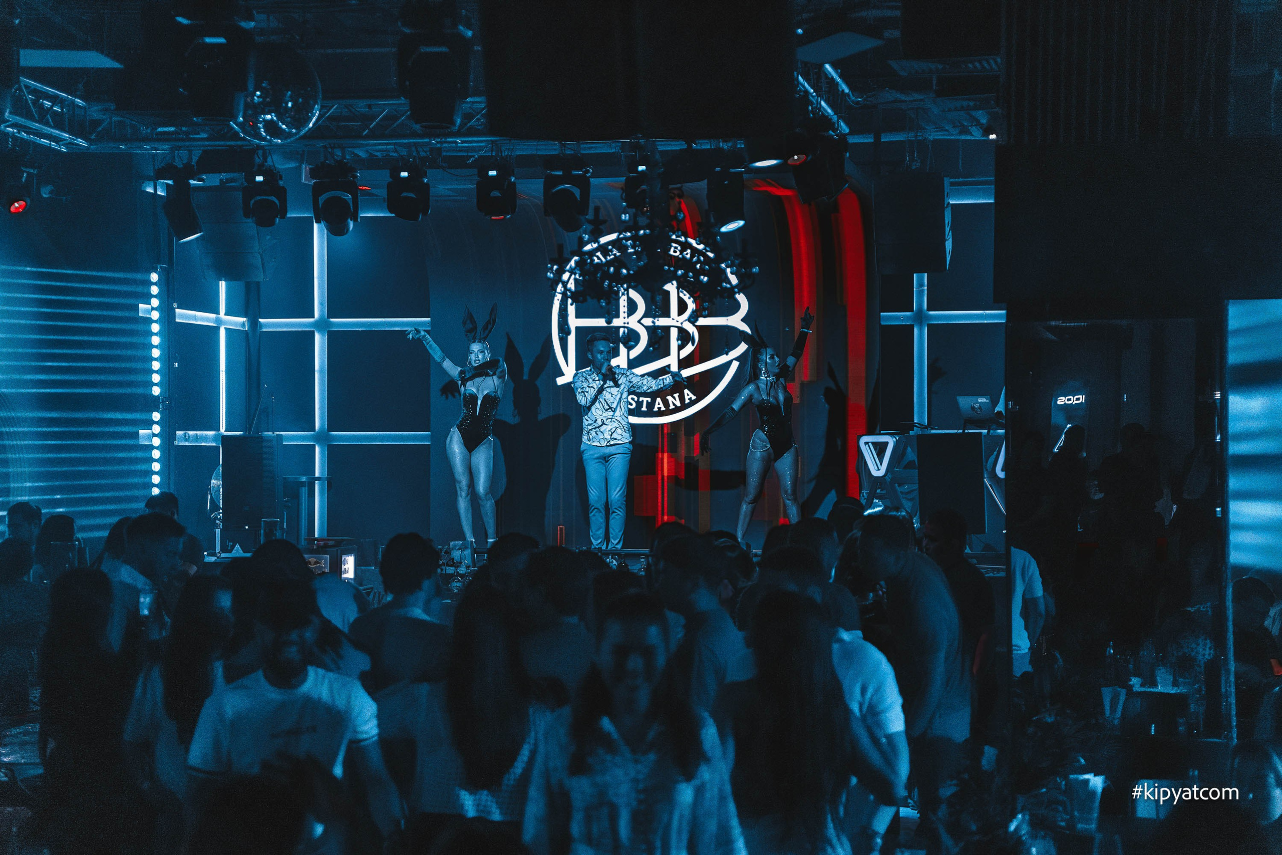 Bla Bla Bar. Астана Кипятком