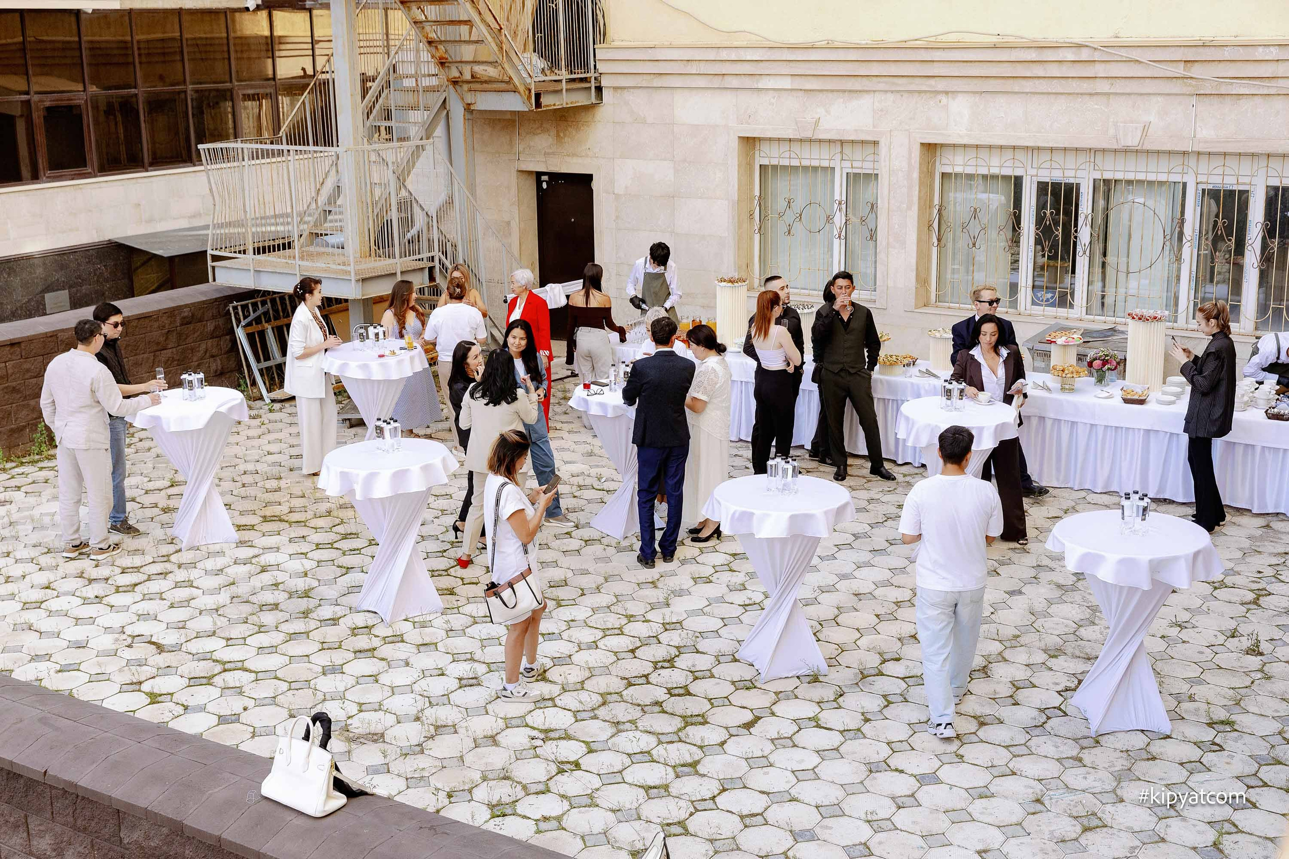 Официальнное открытие клиники Оркен. Астана Кипятком