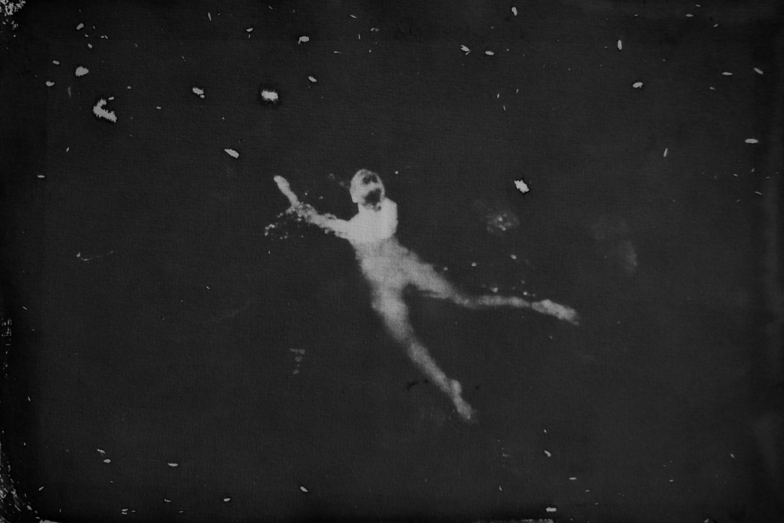 Bathing / Парение (2021-). Фотограф Ника Оксенчук