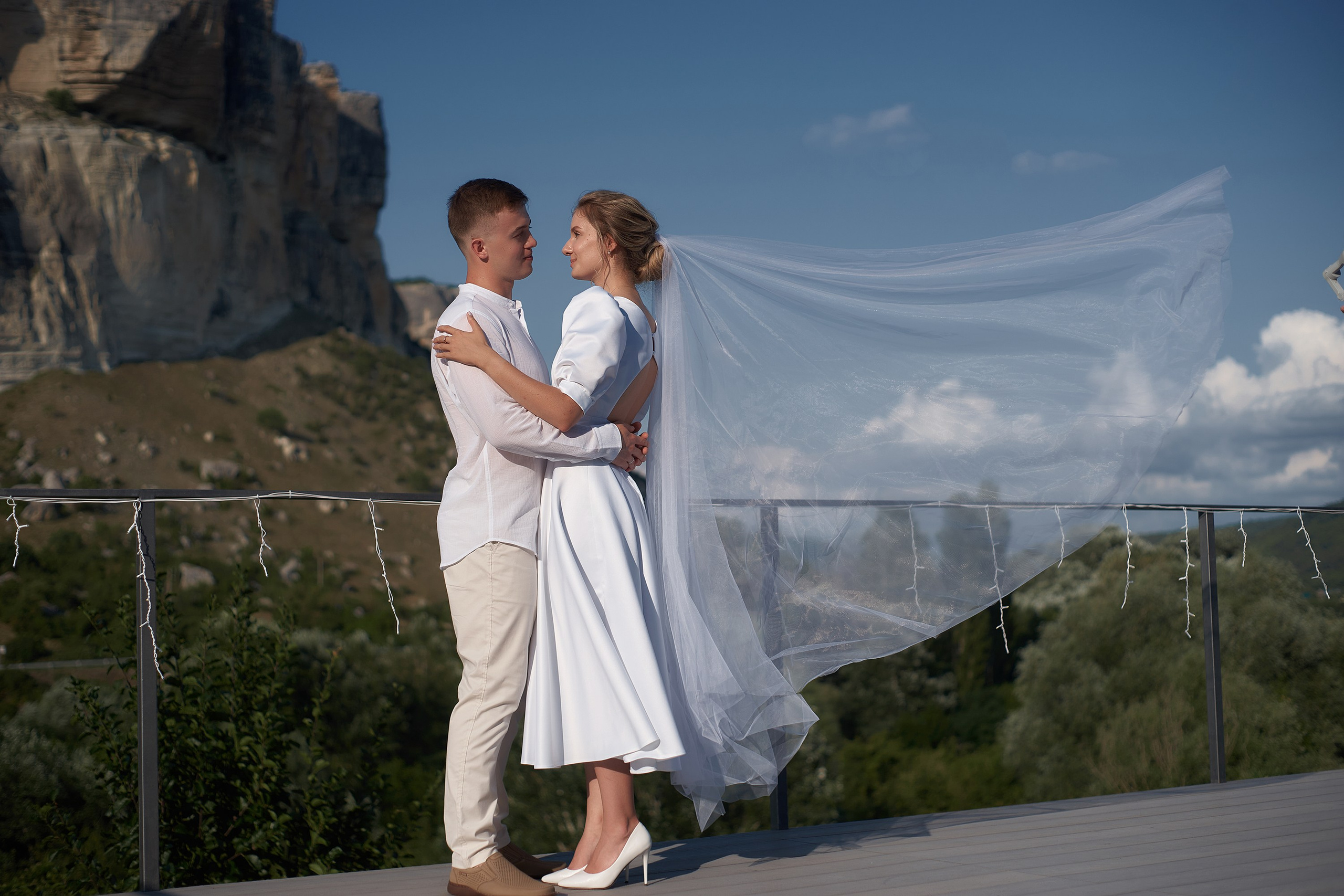 Свадебная фотосъёмка в Крыму и Краснодаре. Фотограф Александр Кудинов, Крым: Легкие съемки, живые эмоции