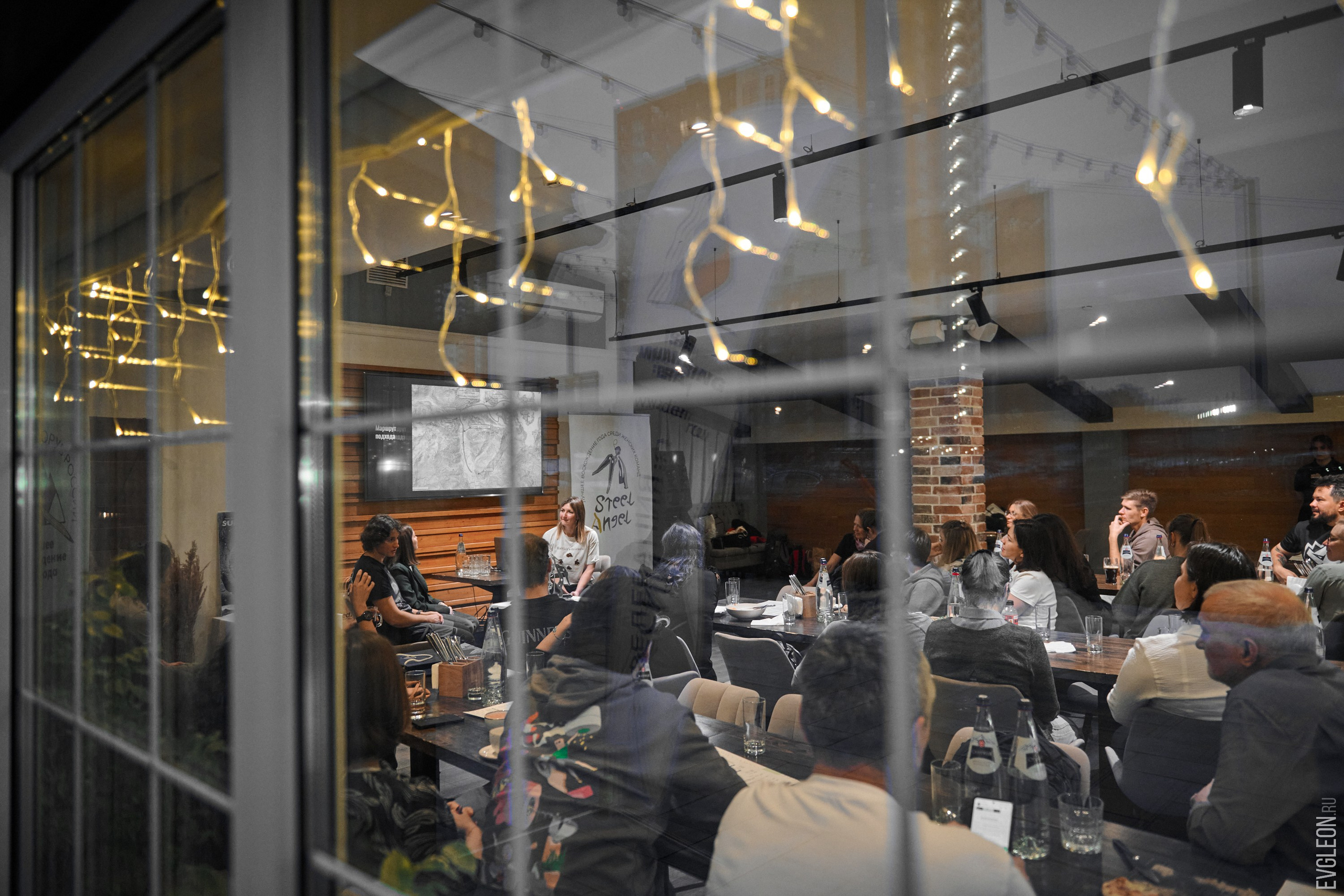 The 16th Steel Angel went to Slovenia. “Steel Angel”: women’s climbing award