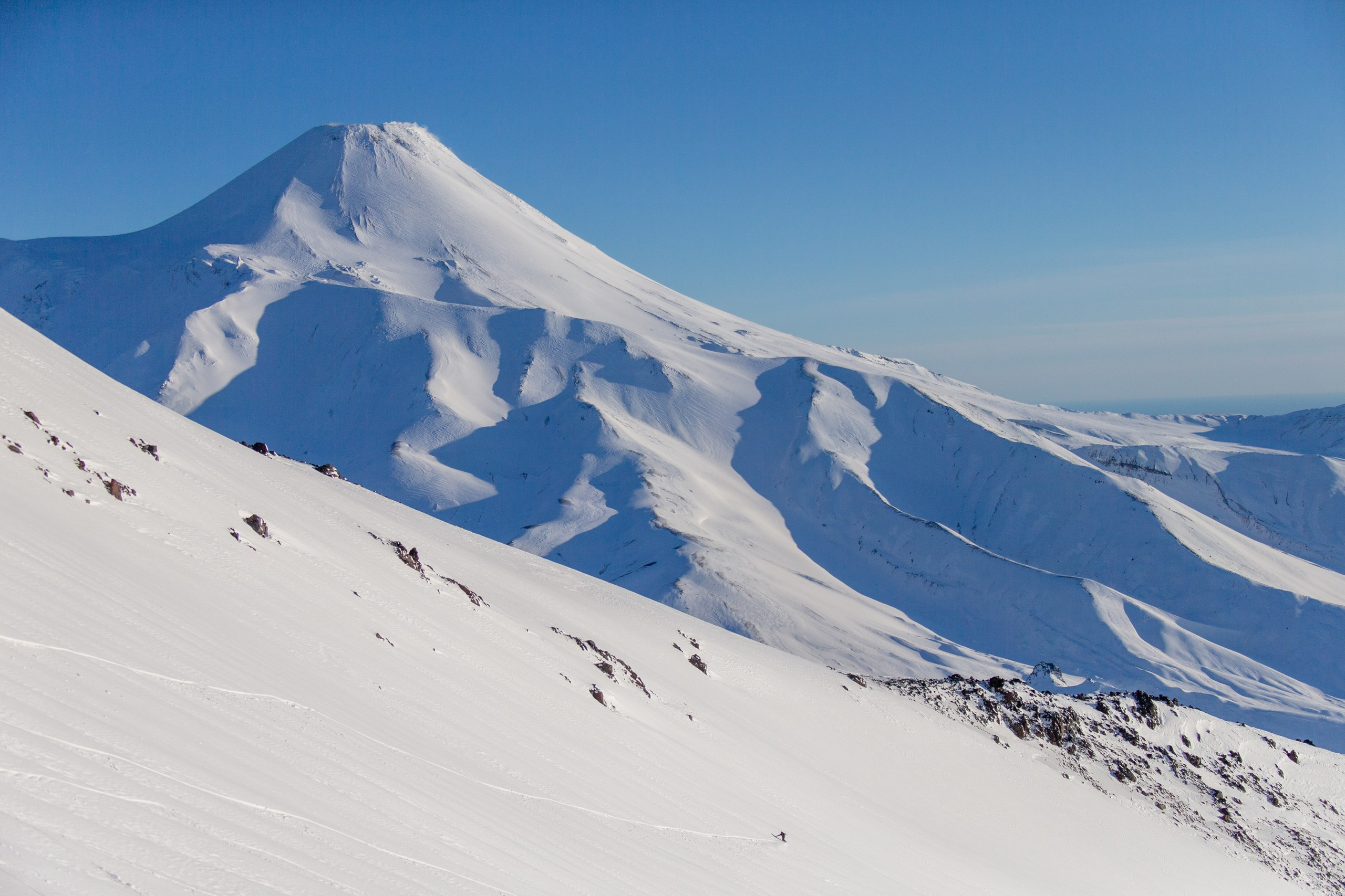 Ски-тур и бэккантри на Камчатке — восхождения и спуски среди вулканов. Время Камчатки: чтобы найти свой путь, нужно скорость умножить на время