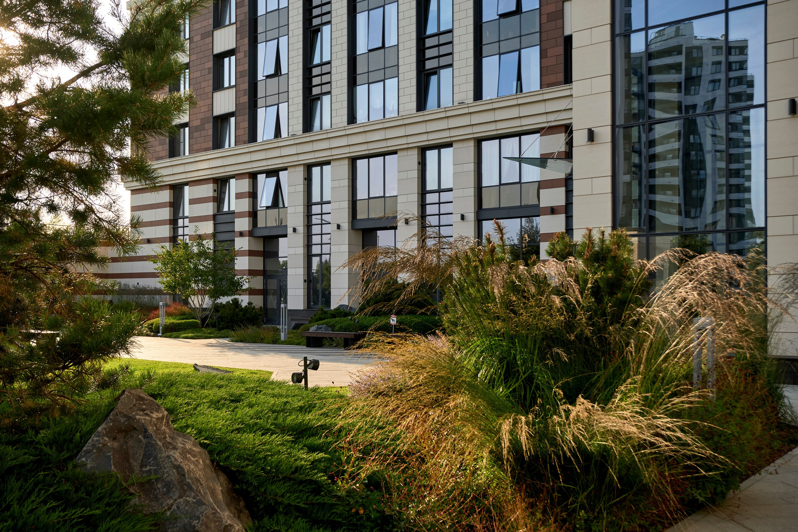 Ландшафтный и интерьерный фотограф Наталья Соловьева. Фотосъемка садов и недвижимости высокого уровня | interioto