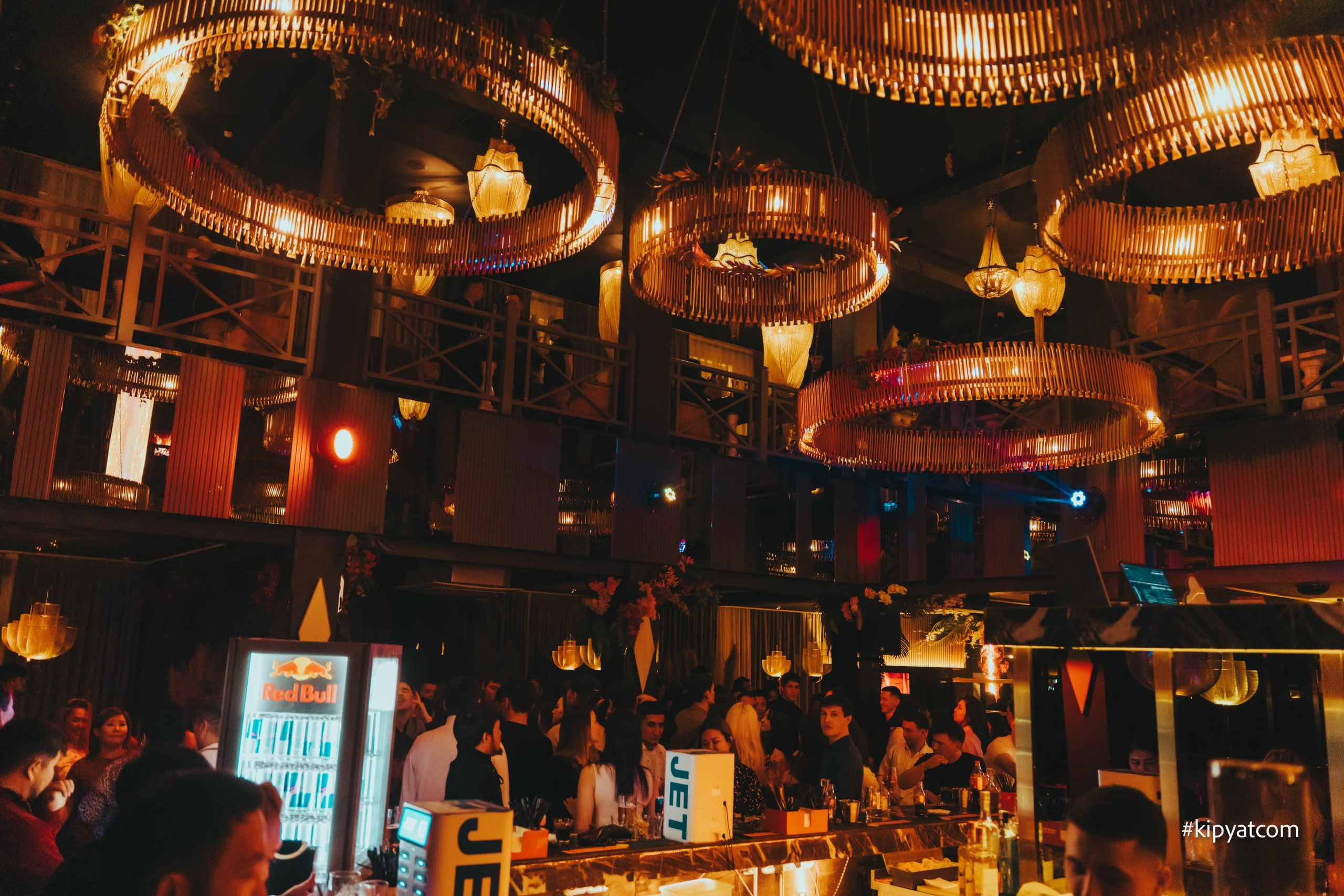 Панаехали на Туране. Астана Кипятком