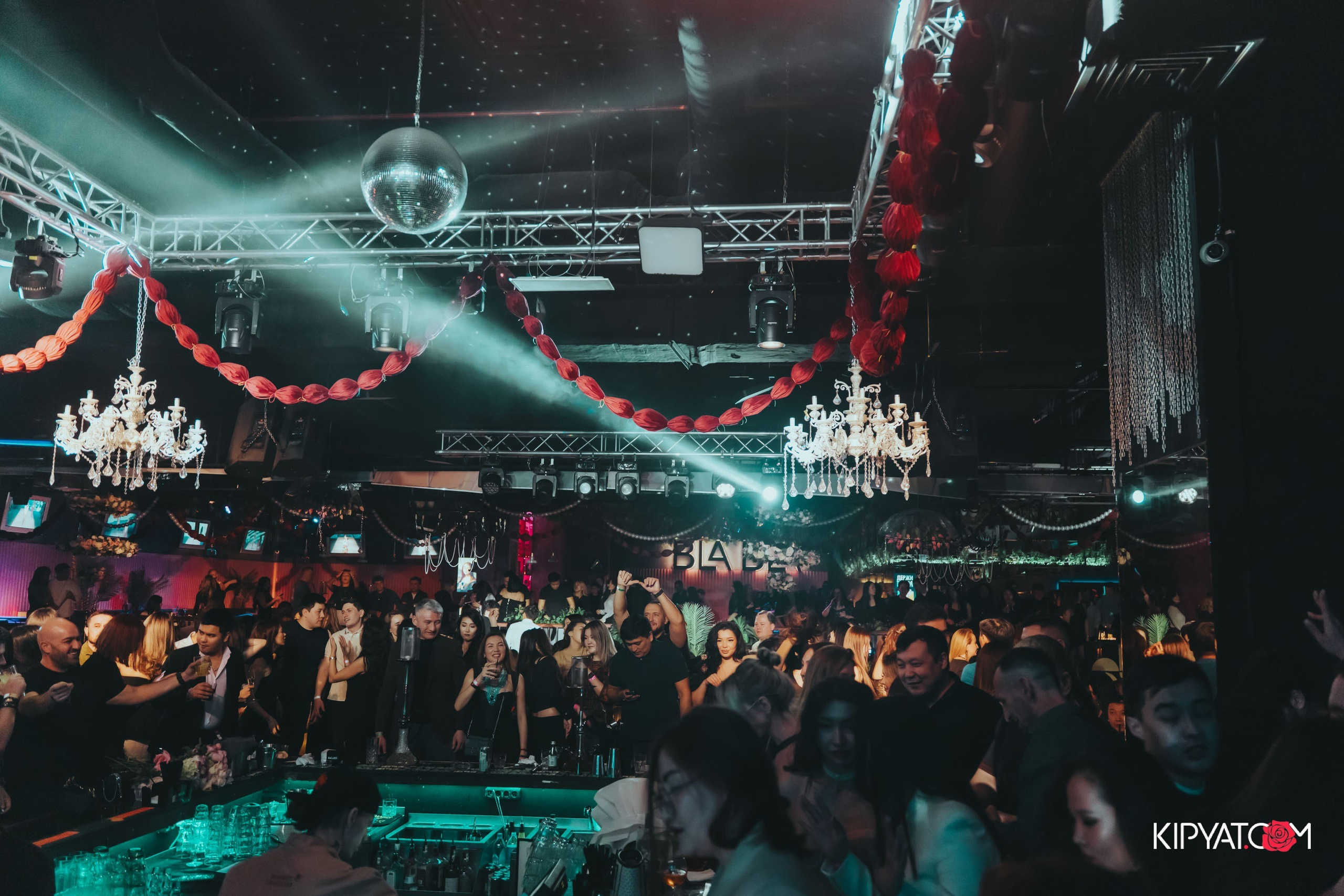 Bla Bla Bar. Астана Кипятком