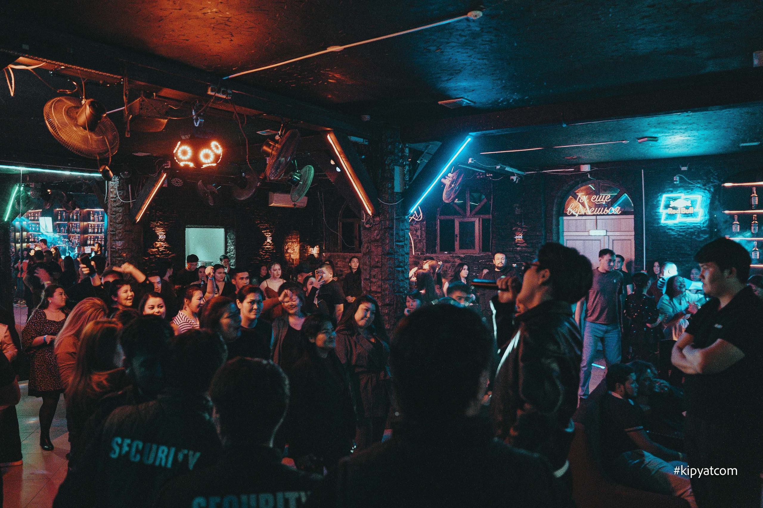 Pimto bar. Астана Кипятком