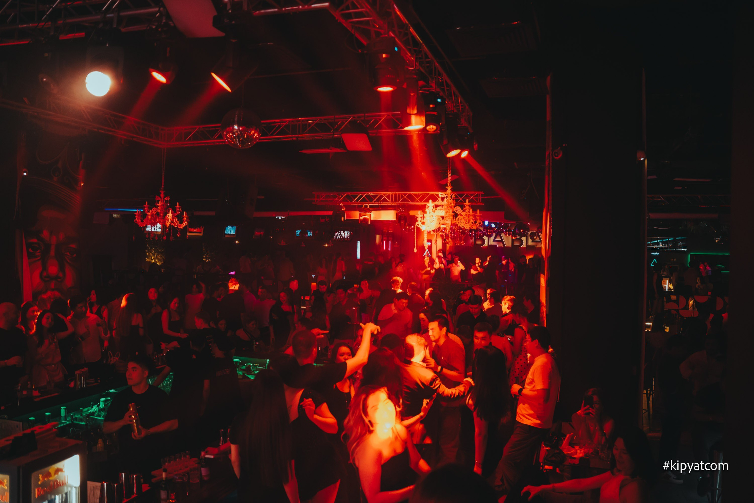 Bla Bla Bar. Астана Кипятком