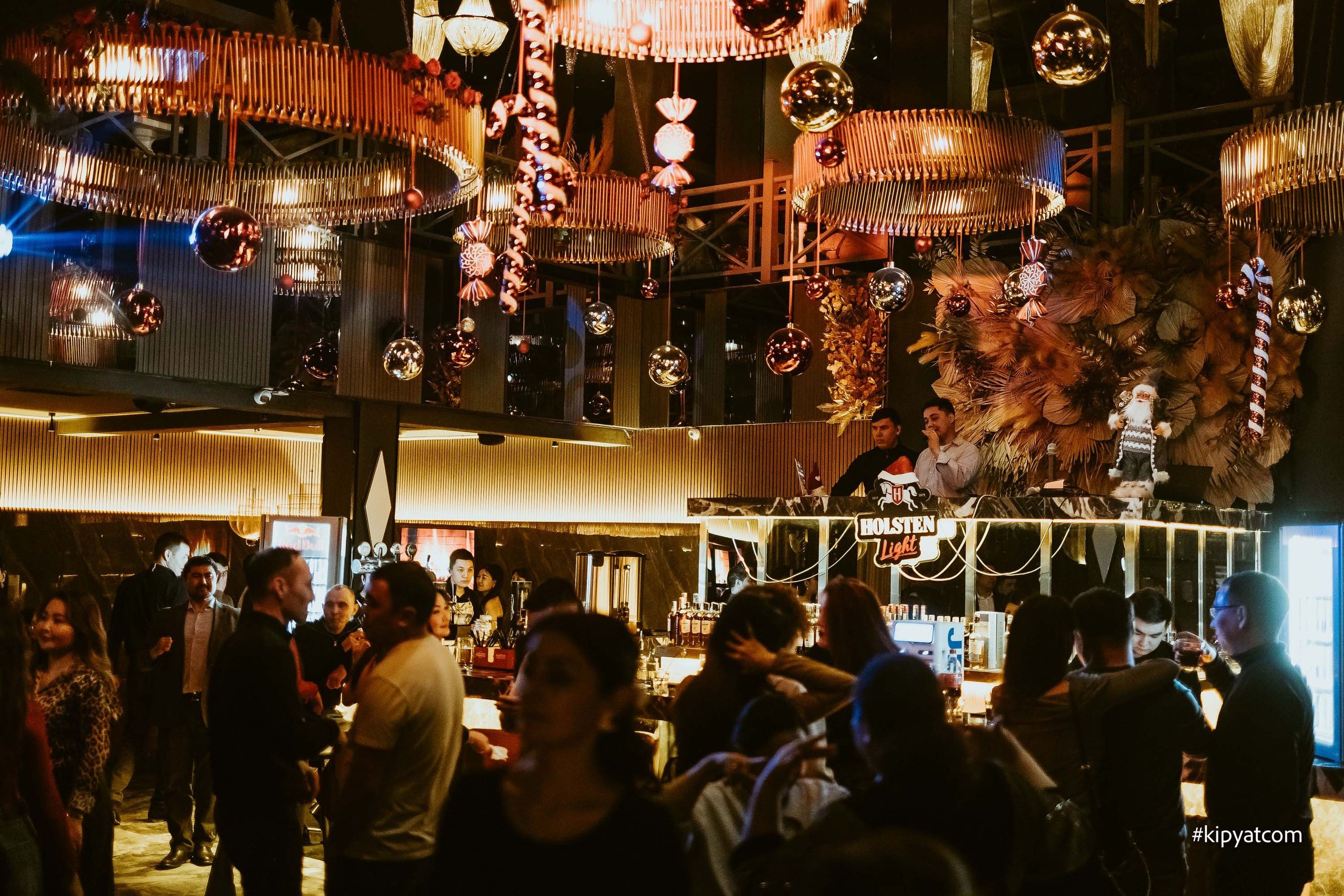 Панаехали на Туране. Астана Кипятком