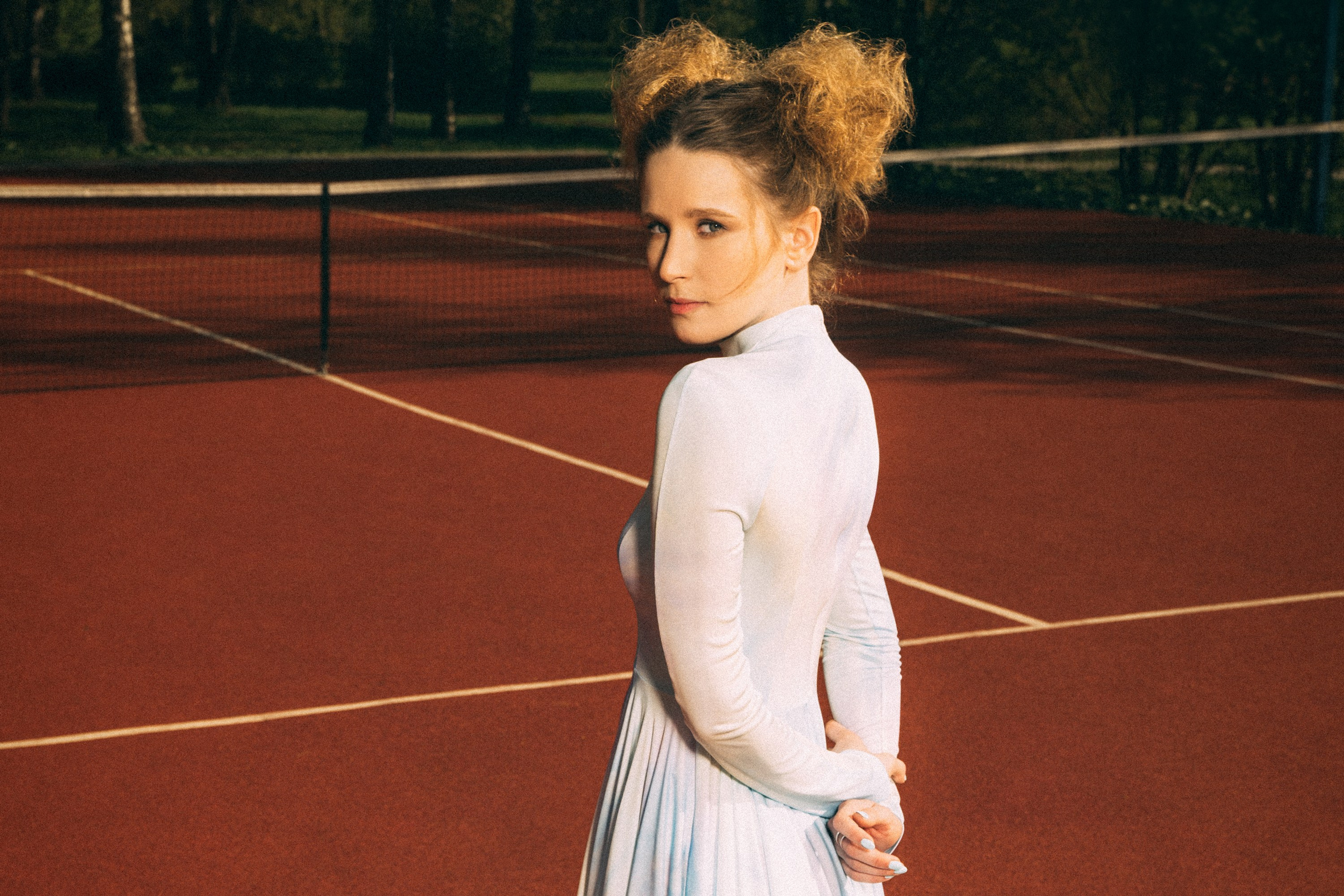 Монеточка «Падать в грязь». Дима Меткин. Фотограф и режиссер (Москва)