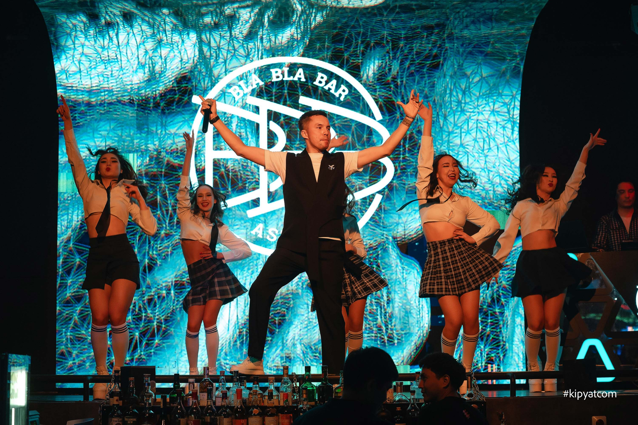 Bla Bla Bar. Астана Кипятком