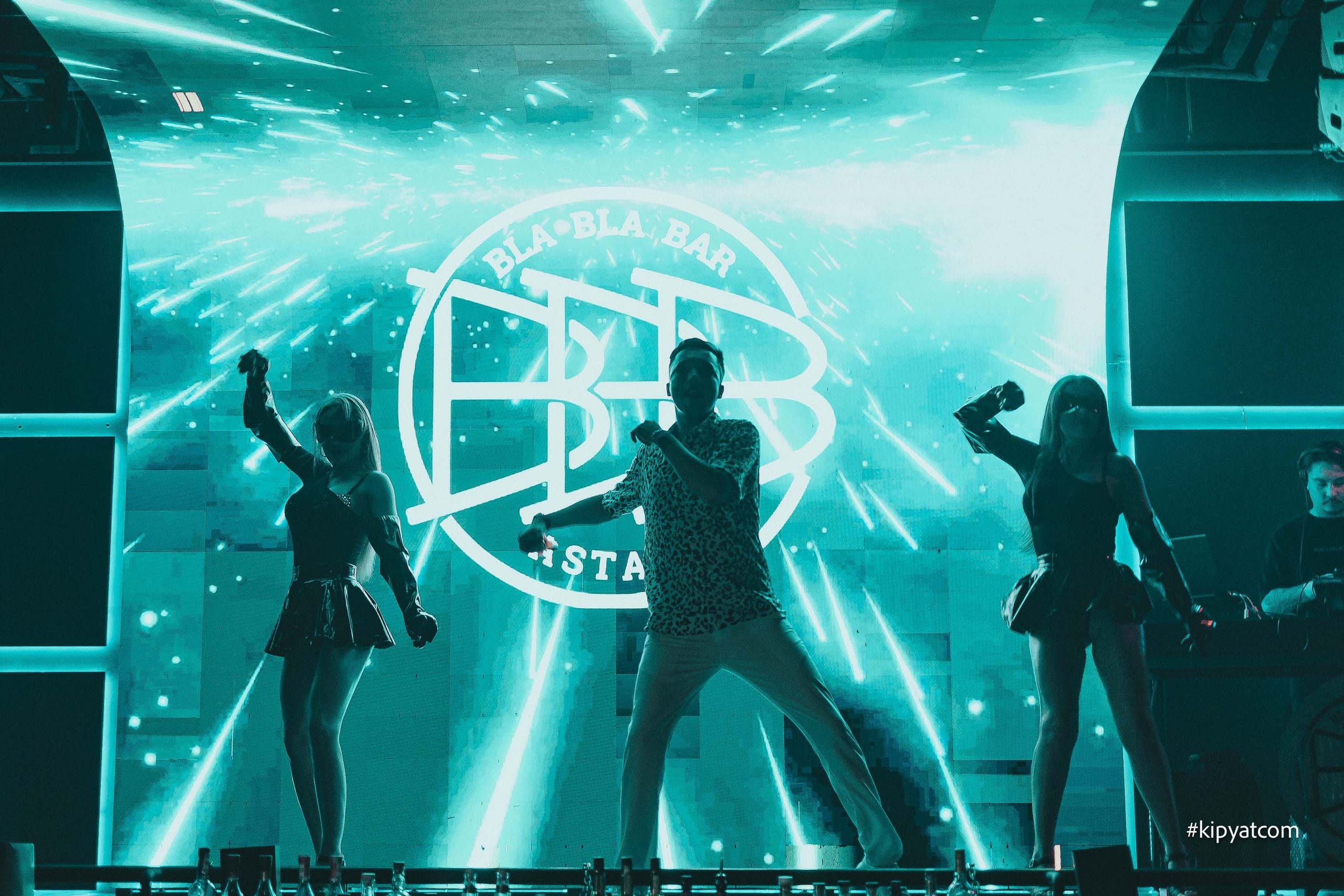 Bla Bla Bar. Астана Кипятком