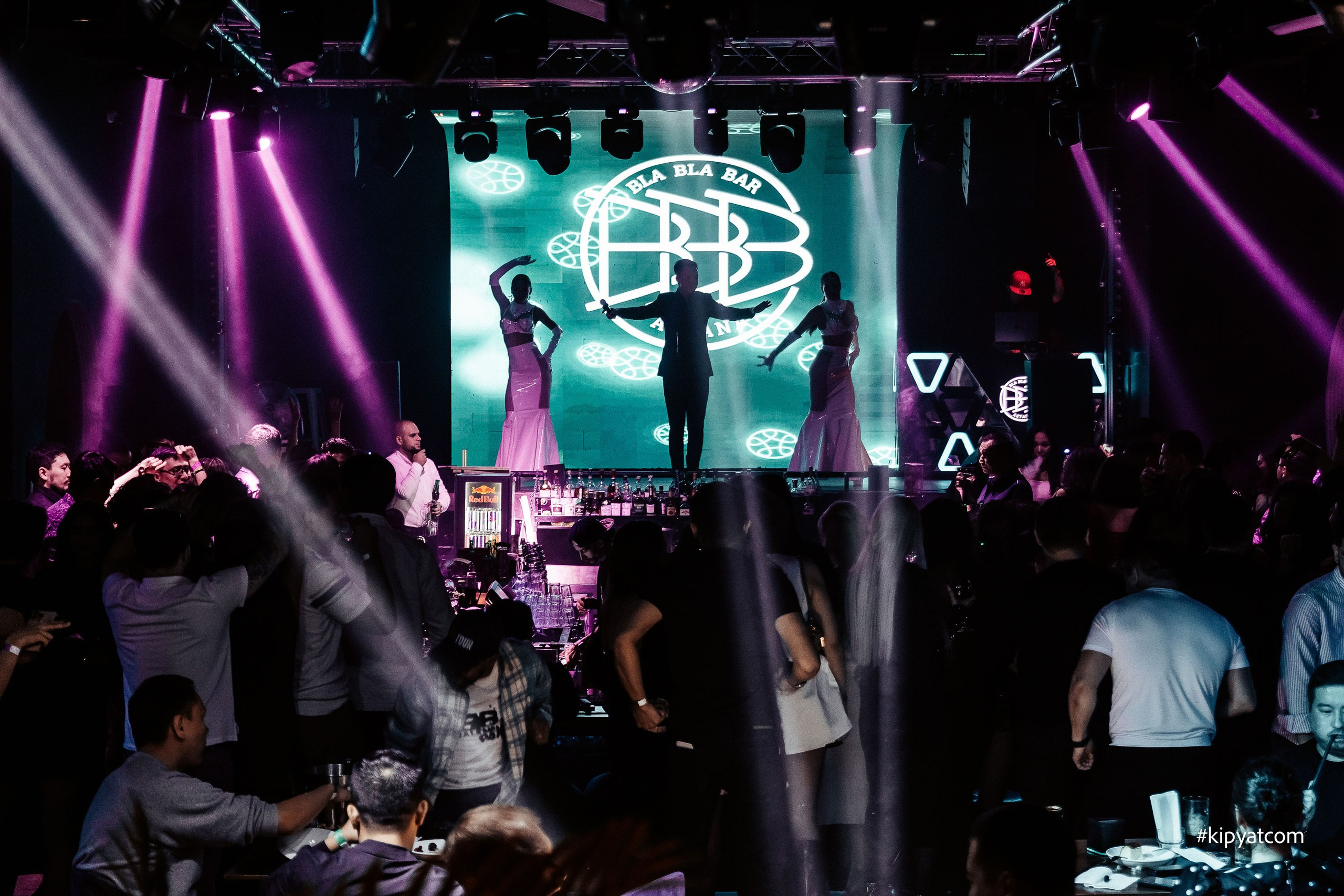 Bla Bla Bar. Астана Кипятком