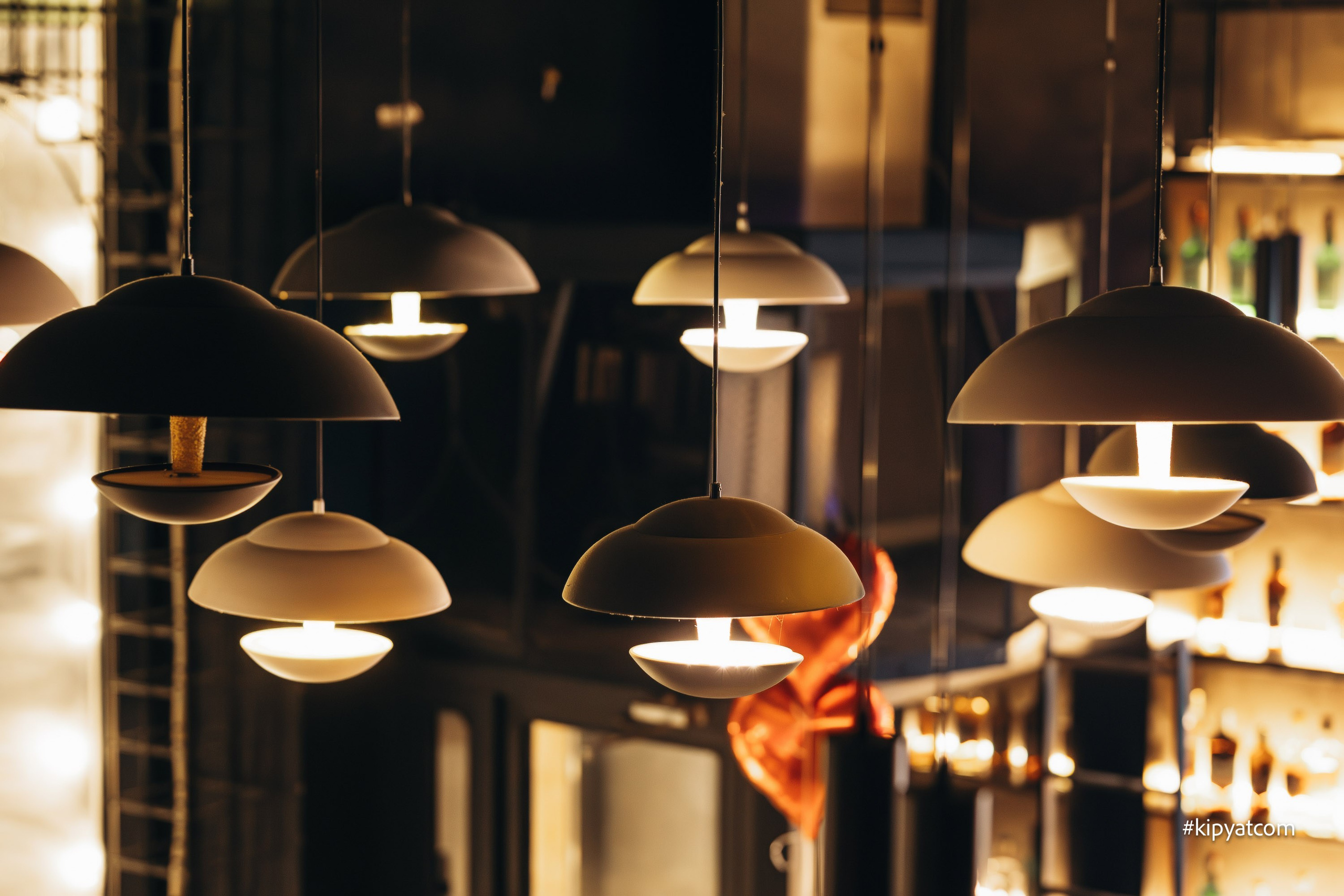 CHL lounge на Конаева. Астана Кипятком