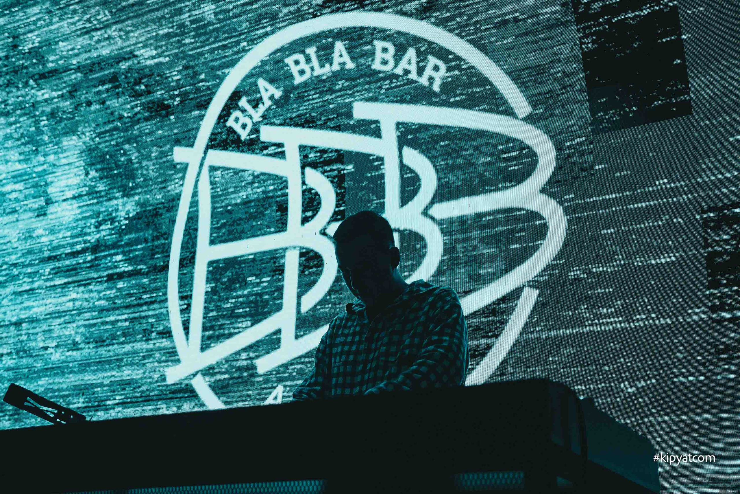 Bla Bla Bar. Астана Кипятком