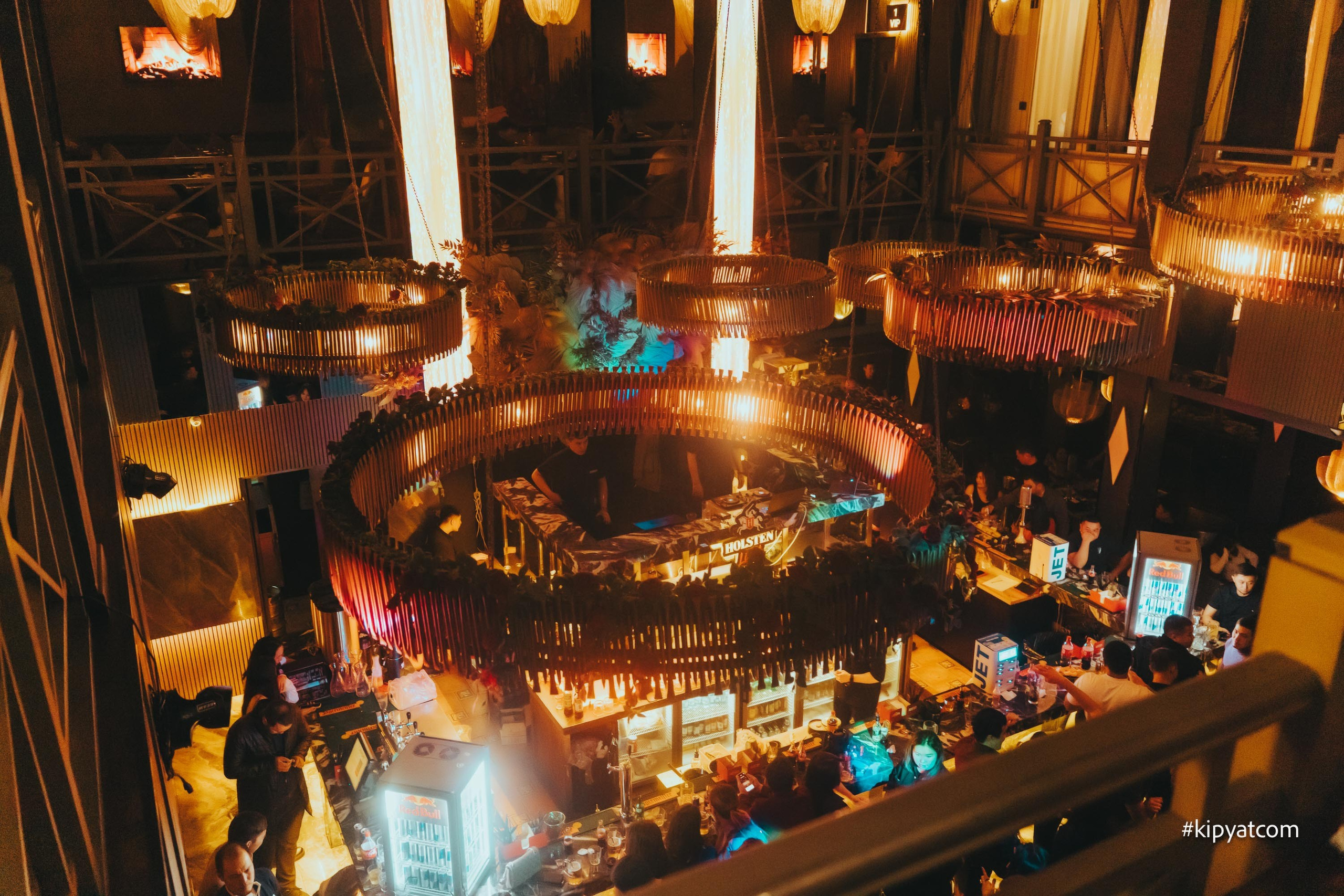 Панаехали на Туране. Астана Кипятком