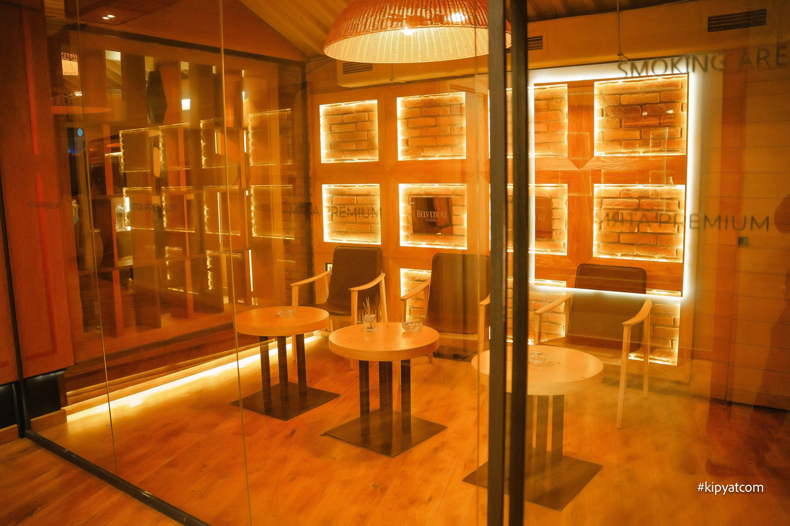 МЯТА Premium на Кабанбай батыра 5. Астана Кипятком