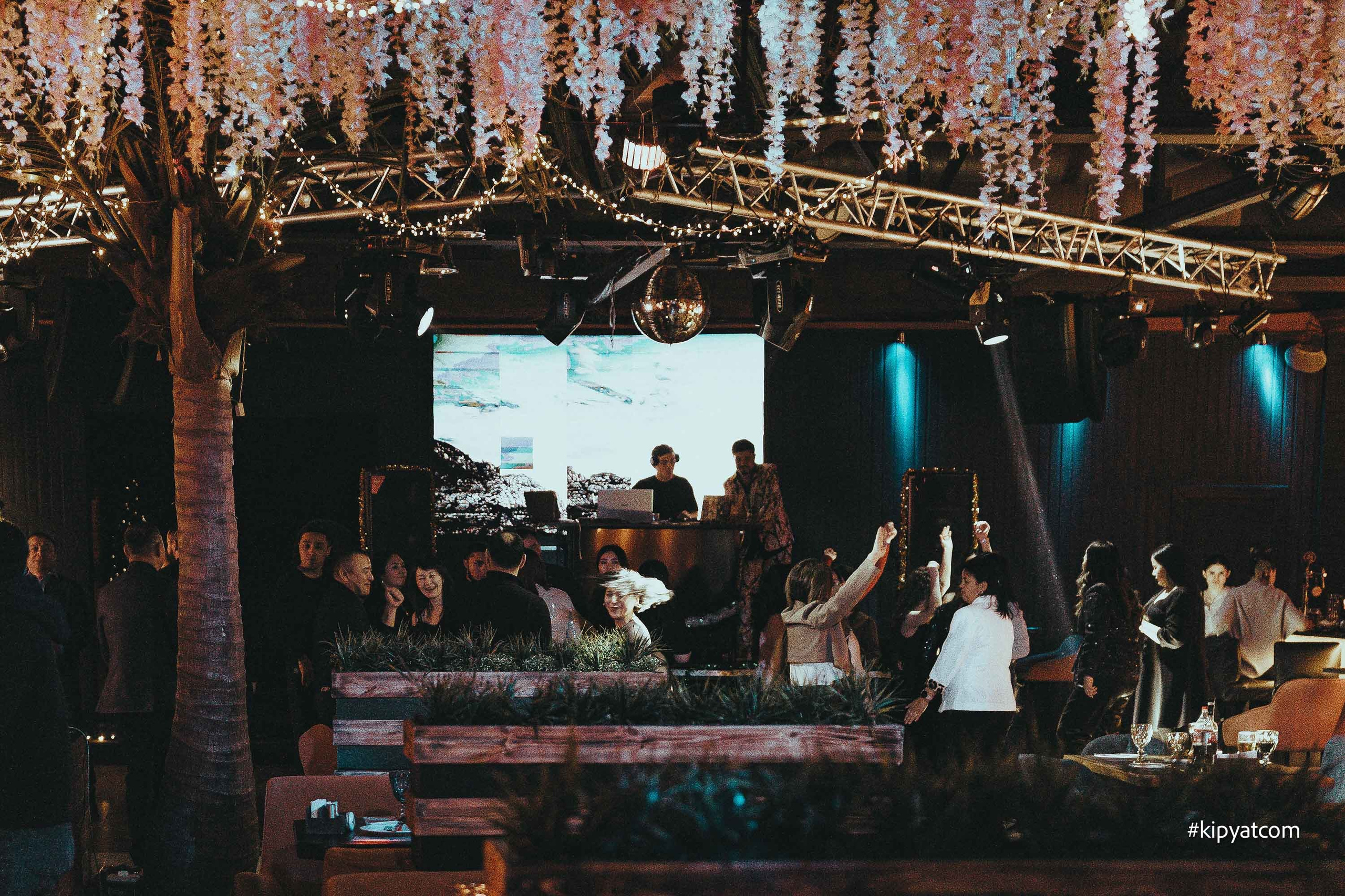 Casablanca. Астана Кипятком