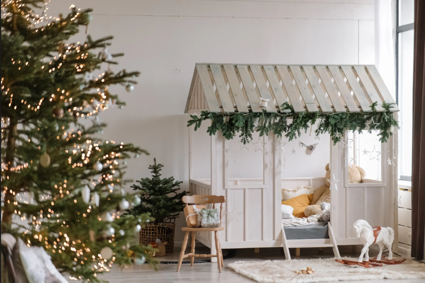 детский игровой домик в новогодней студии