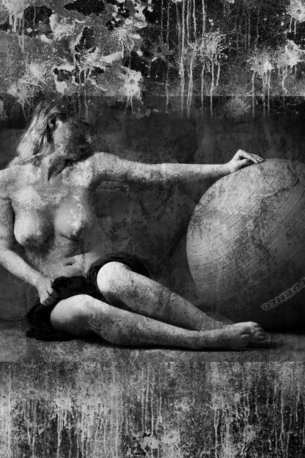 Nude. Federico Pinholio / photographer