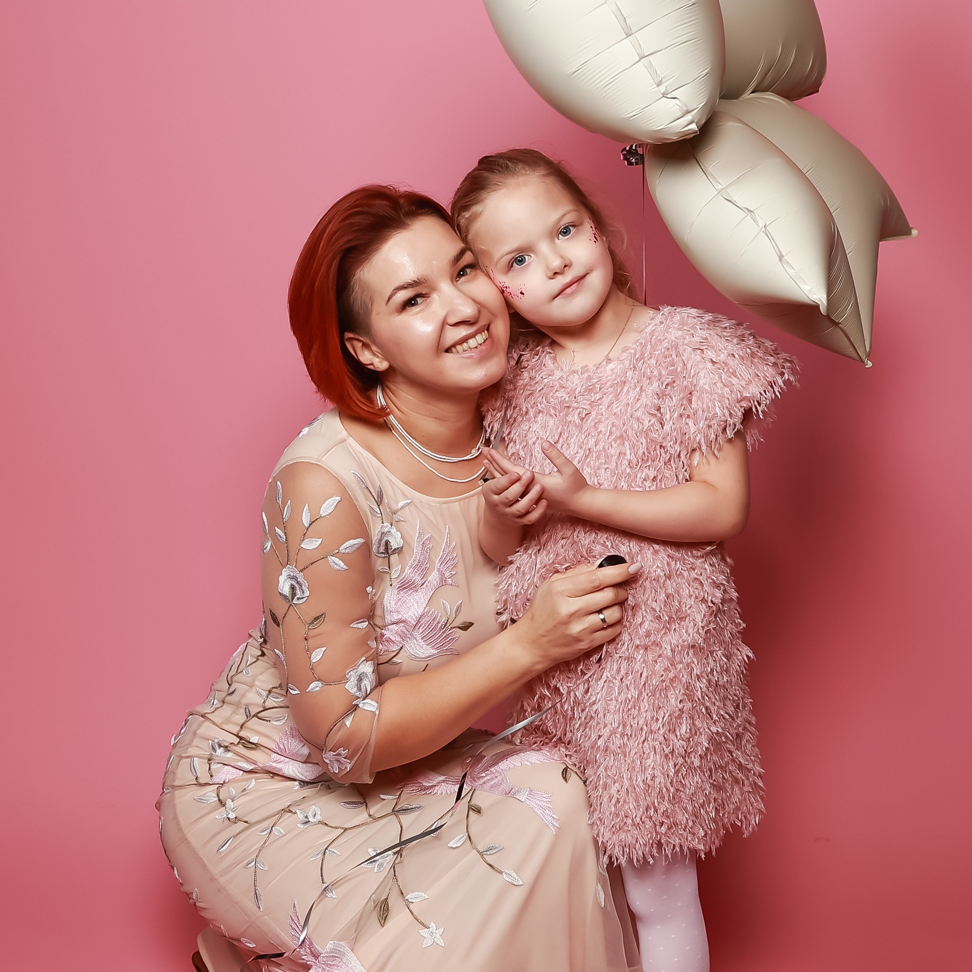 Фотостудия Автопортрета «Своими Глазами»