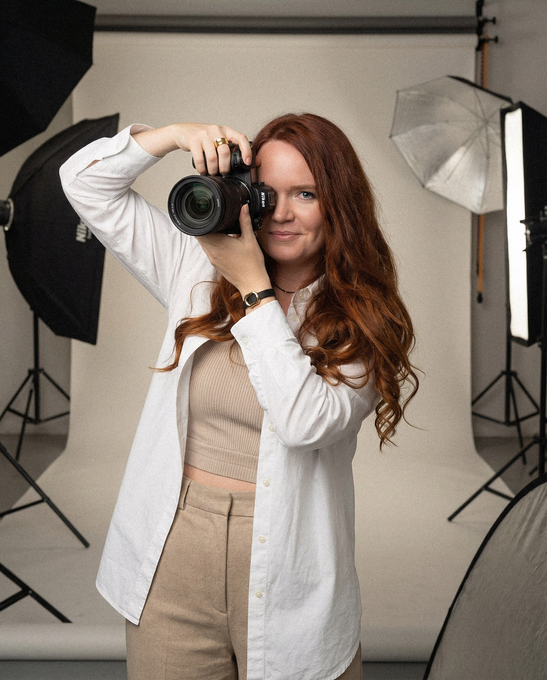 Контакты. Фотограф Мария Бесштанькина