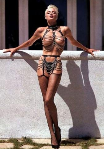 Helmut Newton. Выпускные альбомы, фотограф Денис Зимин в городе Ростове-на-Дону