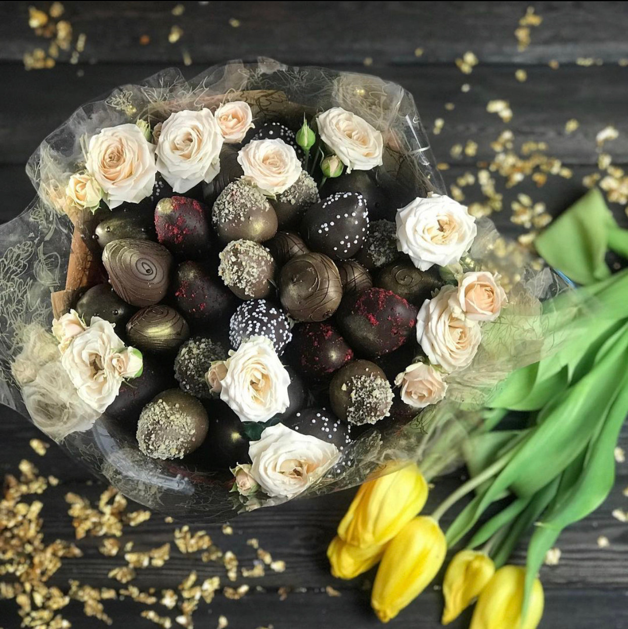 Шоколадные букеты сургут Ленина.