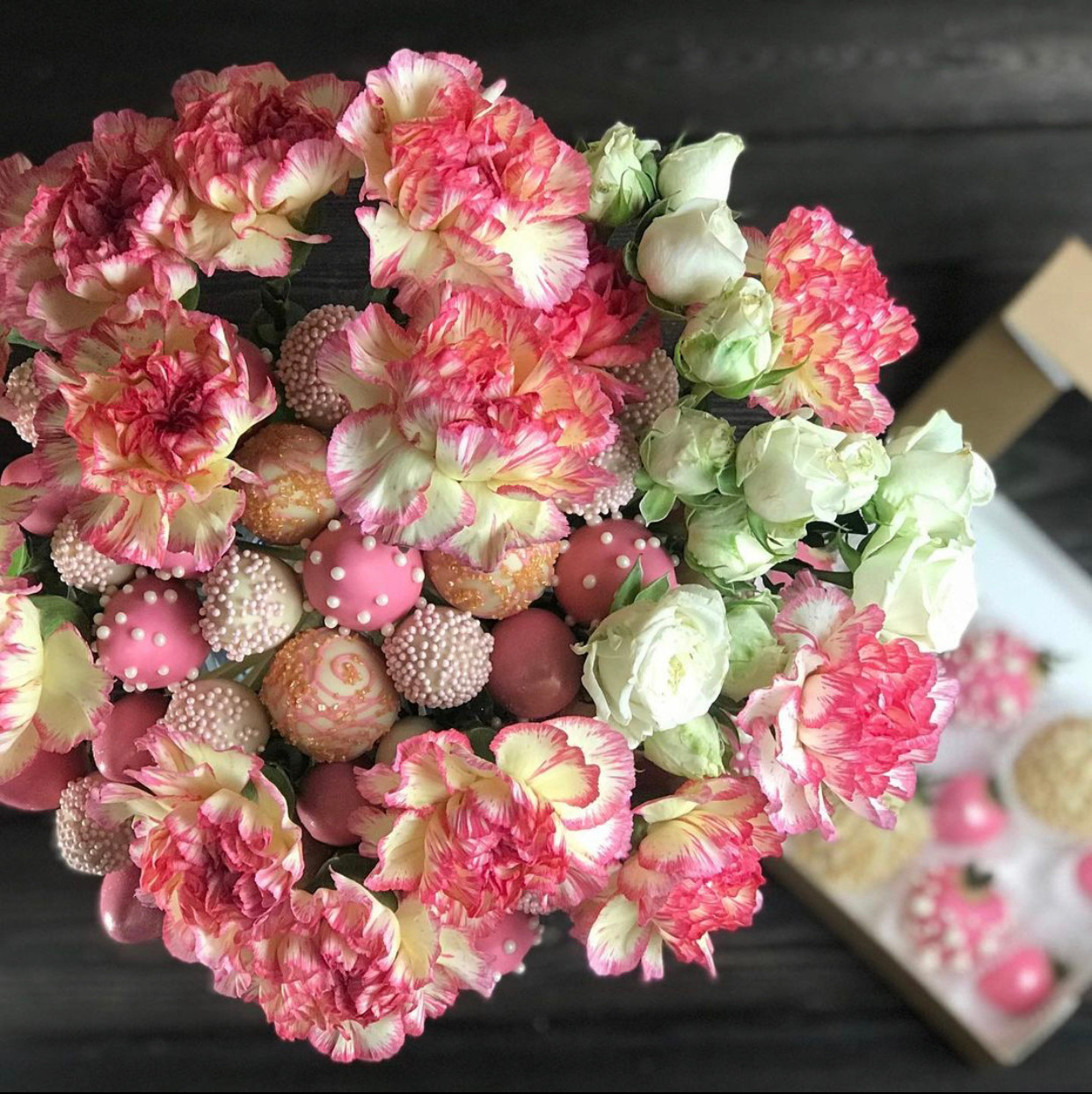 Клубника шоколаде в Сургуте купить