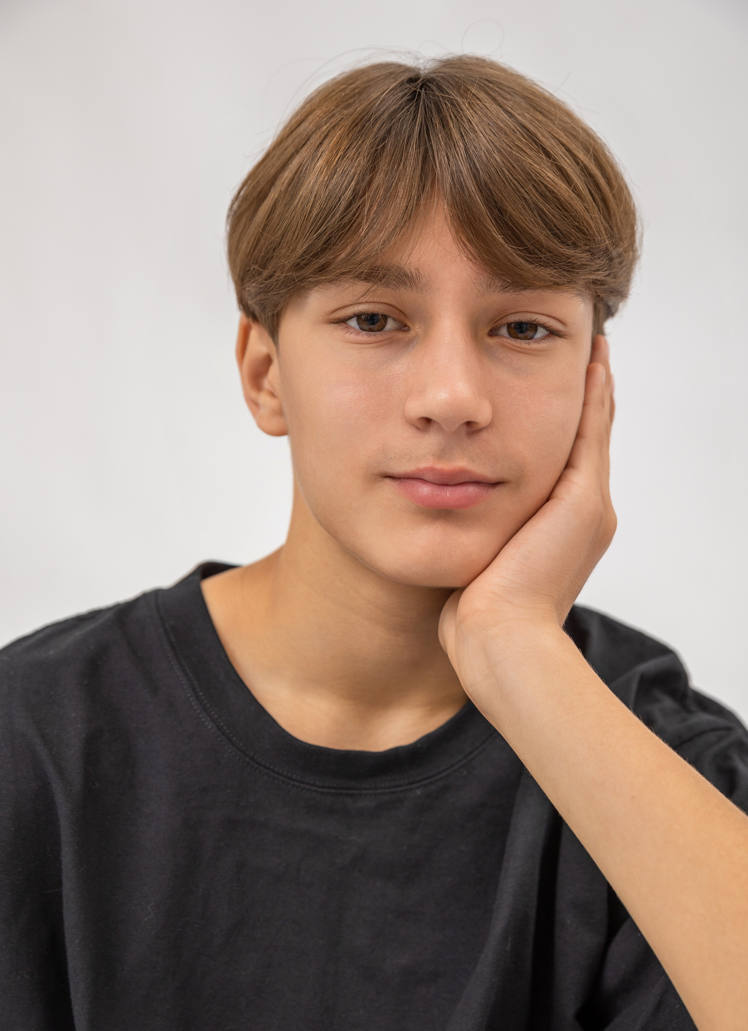 База моделей. Модельное Агентство Alma Model Management