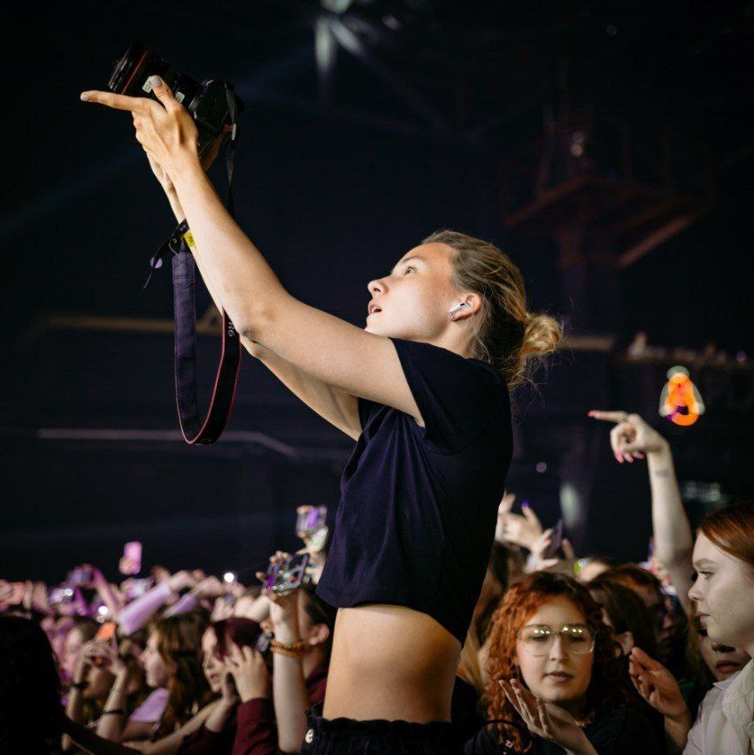 КОНТАКТЫ. Концертный и репортажный фотограф в Москве и Санкт-Петербурге Мария